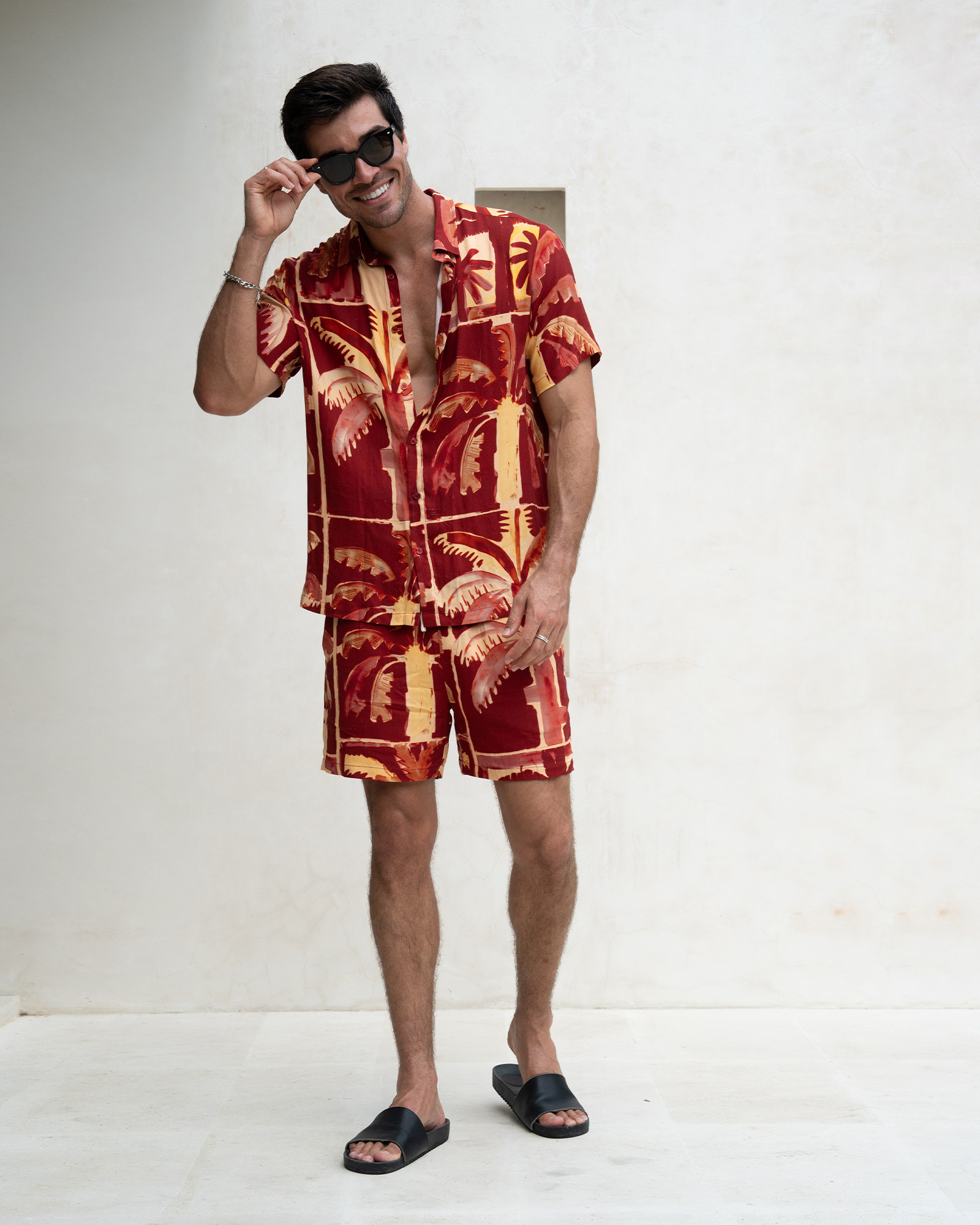 Arlo Short