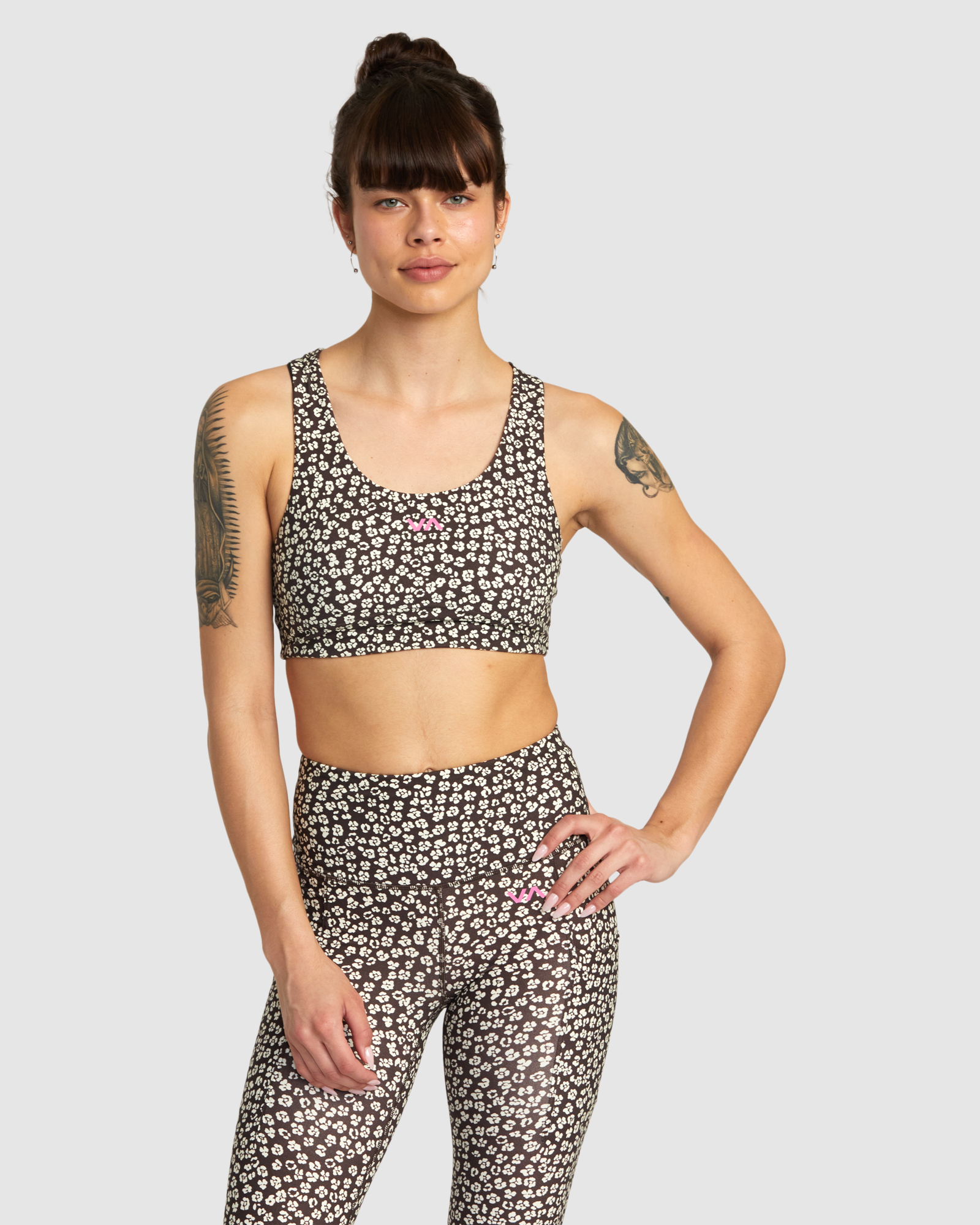 Va Essential Full Coverage Technical Sports Bra For Women