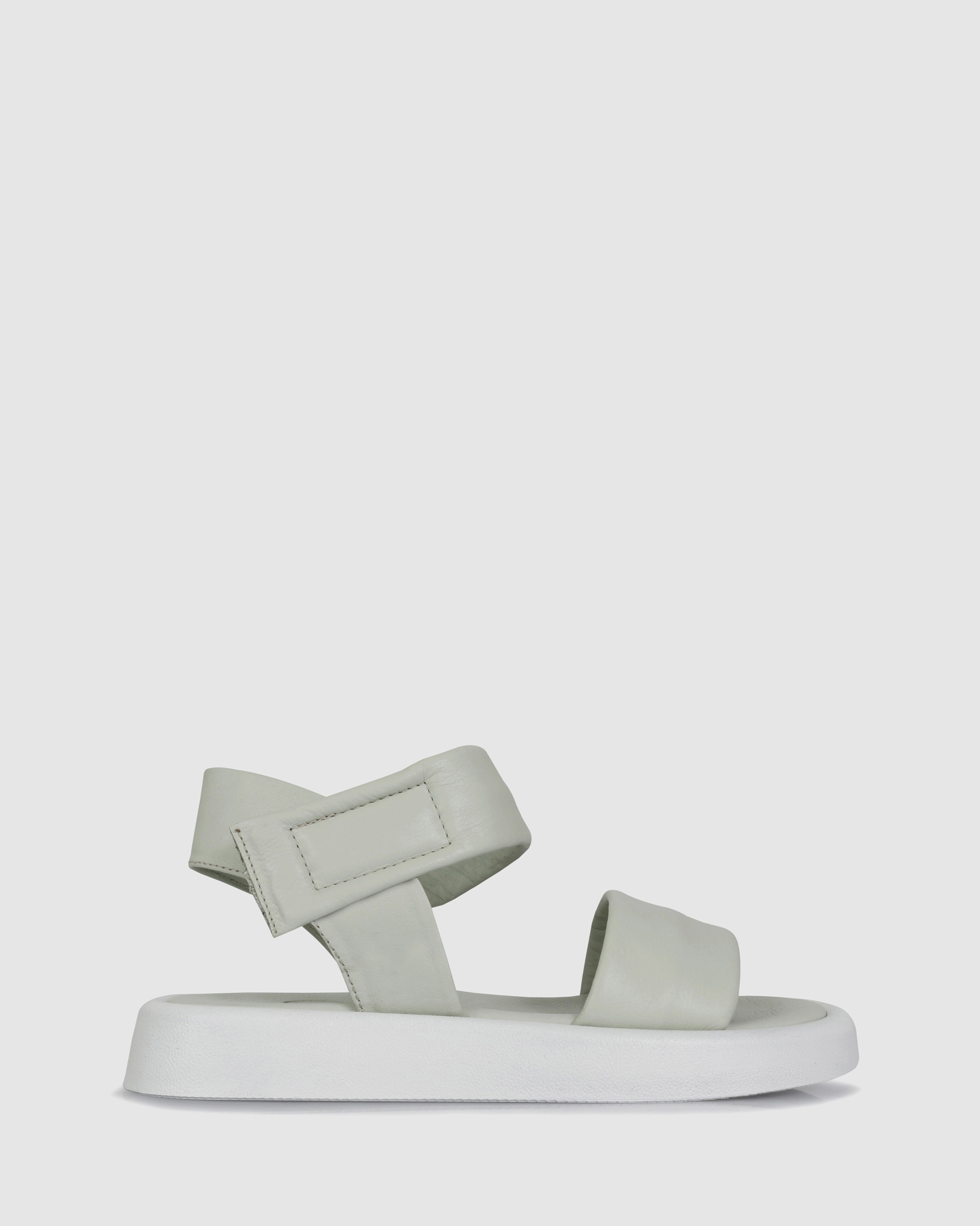 Iselin Flatforms
