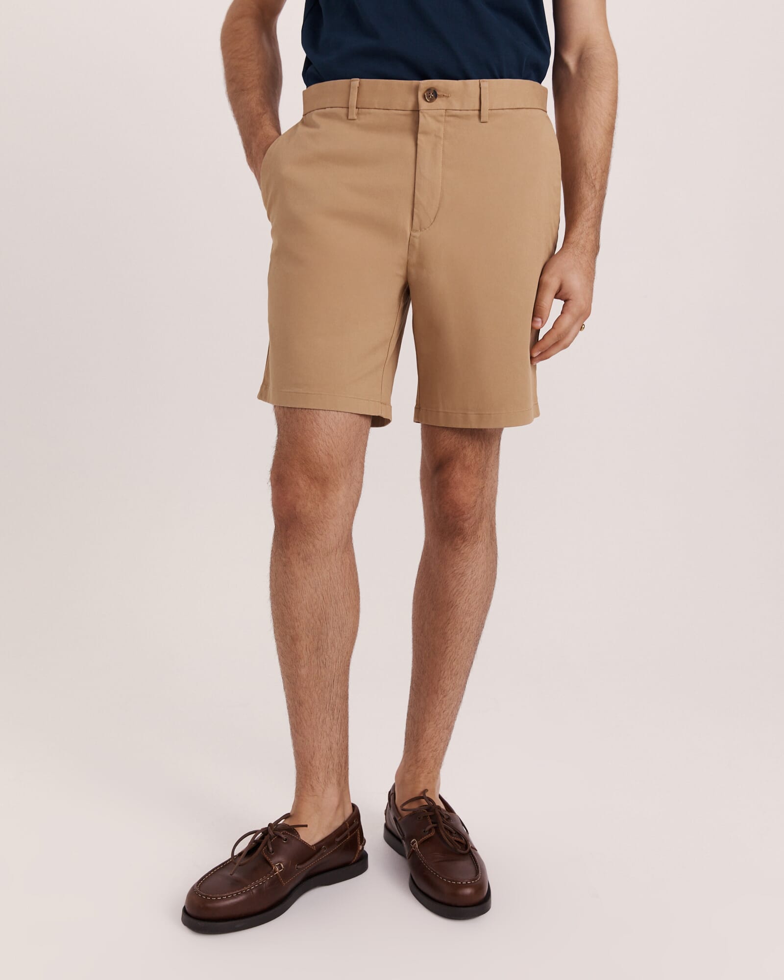 Mills Stretch Short