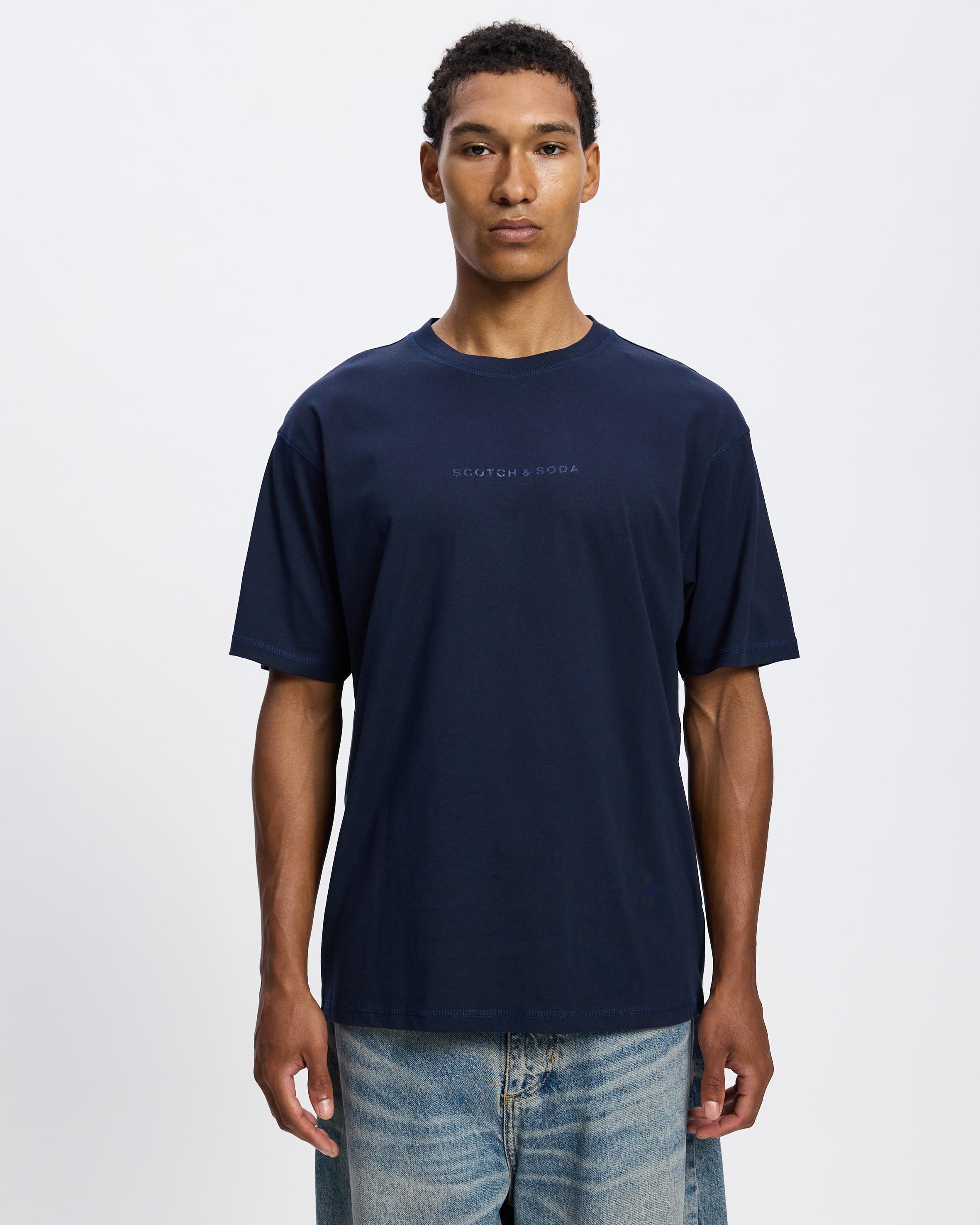 Seasonal Core Relaxed-Fit Logo T-Shirt