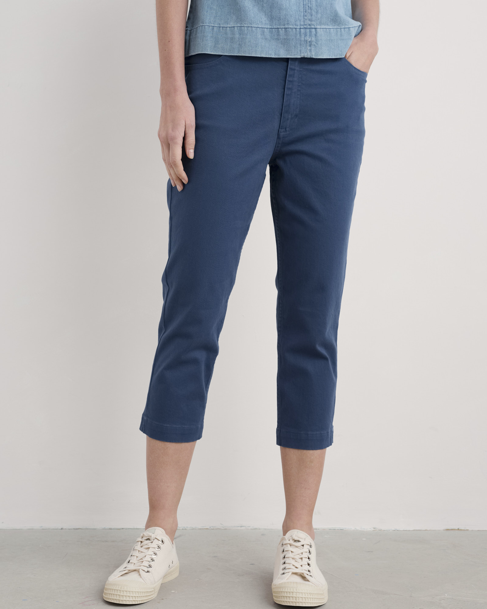 Seasalt Cornwall Navy Albert Quay Slim Fit Crops