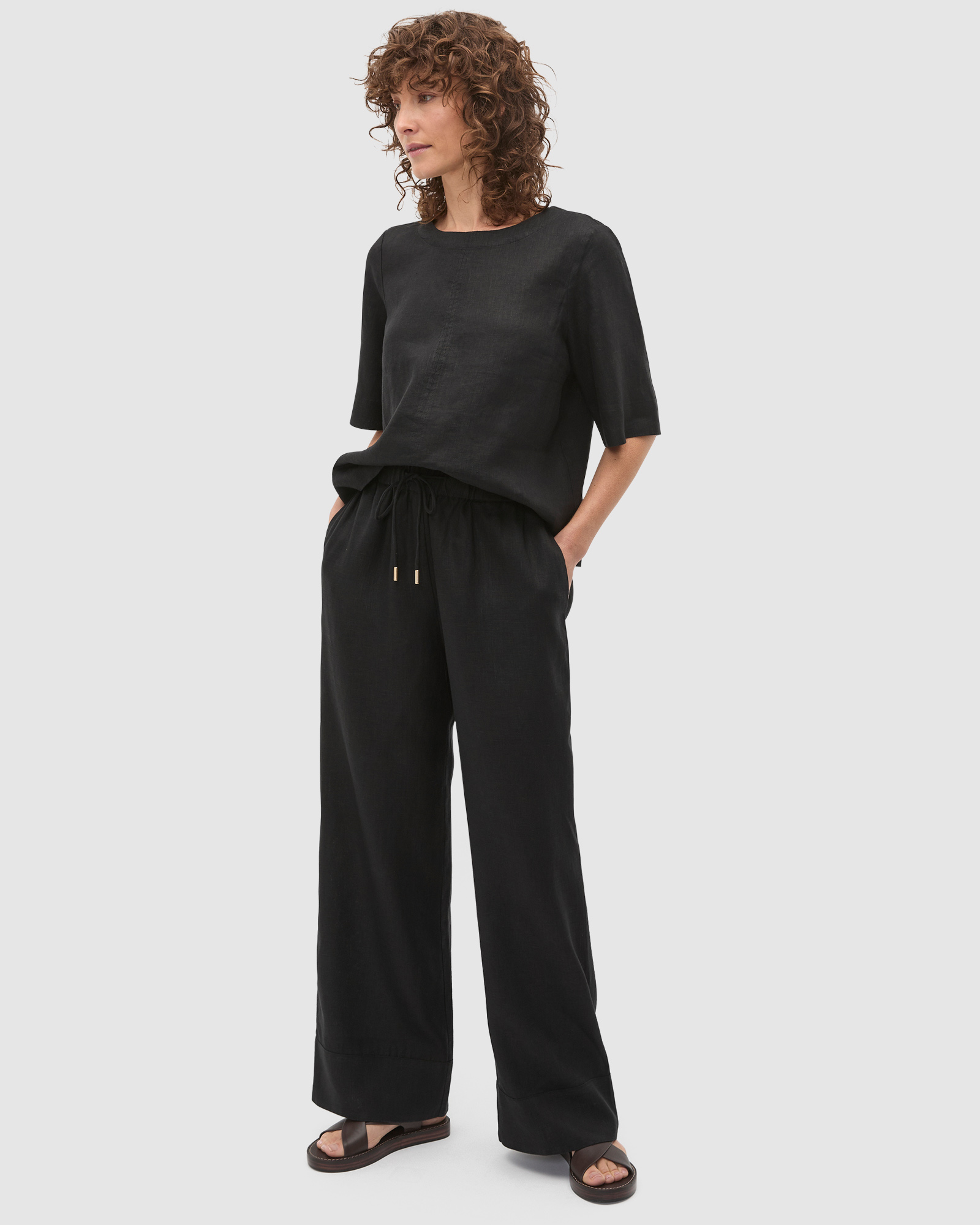 Core Linen Tee