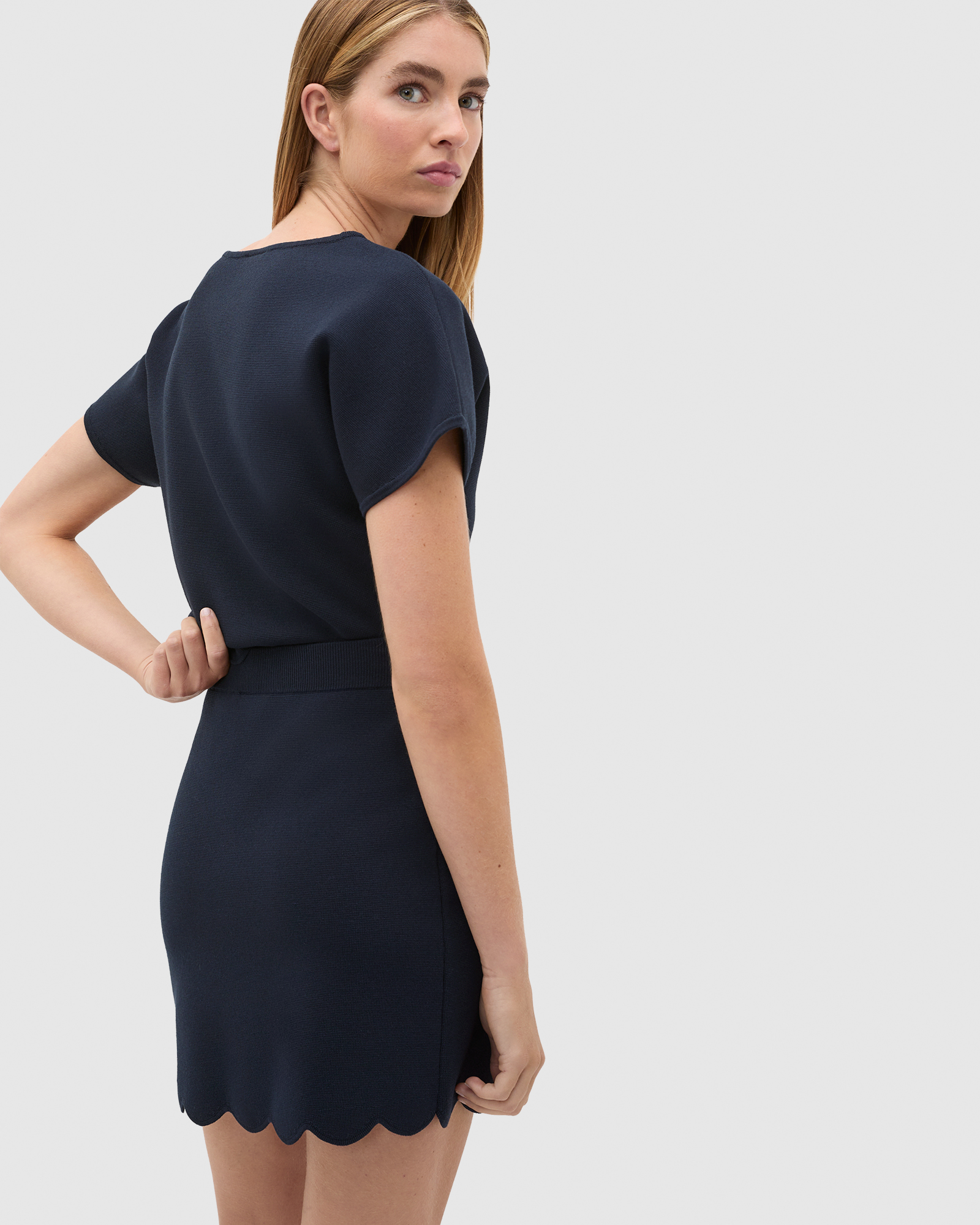 Scallop Crepe Knit Skirt
