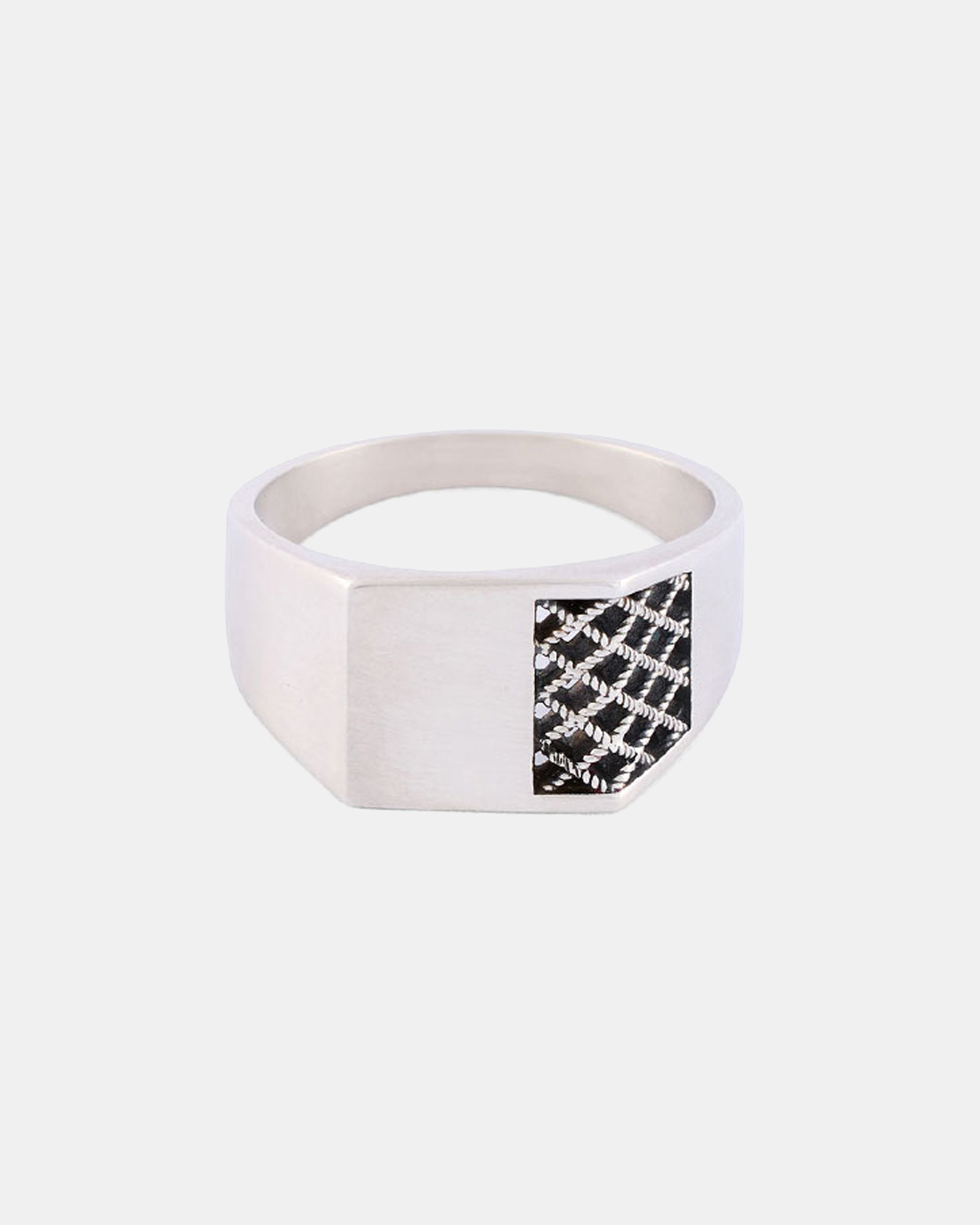 Silver Traitors Ring