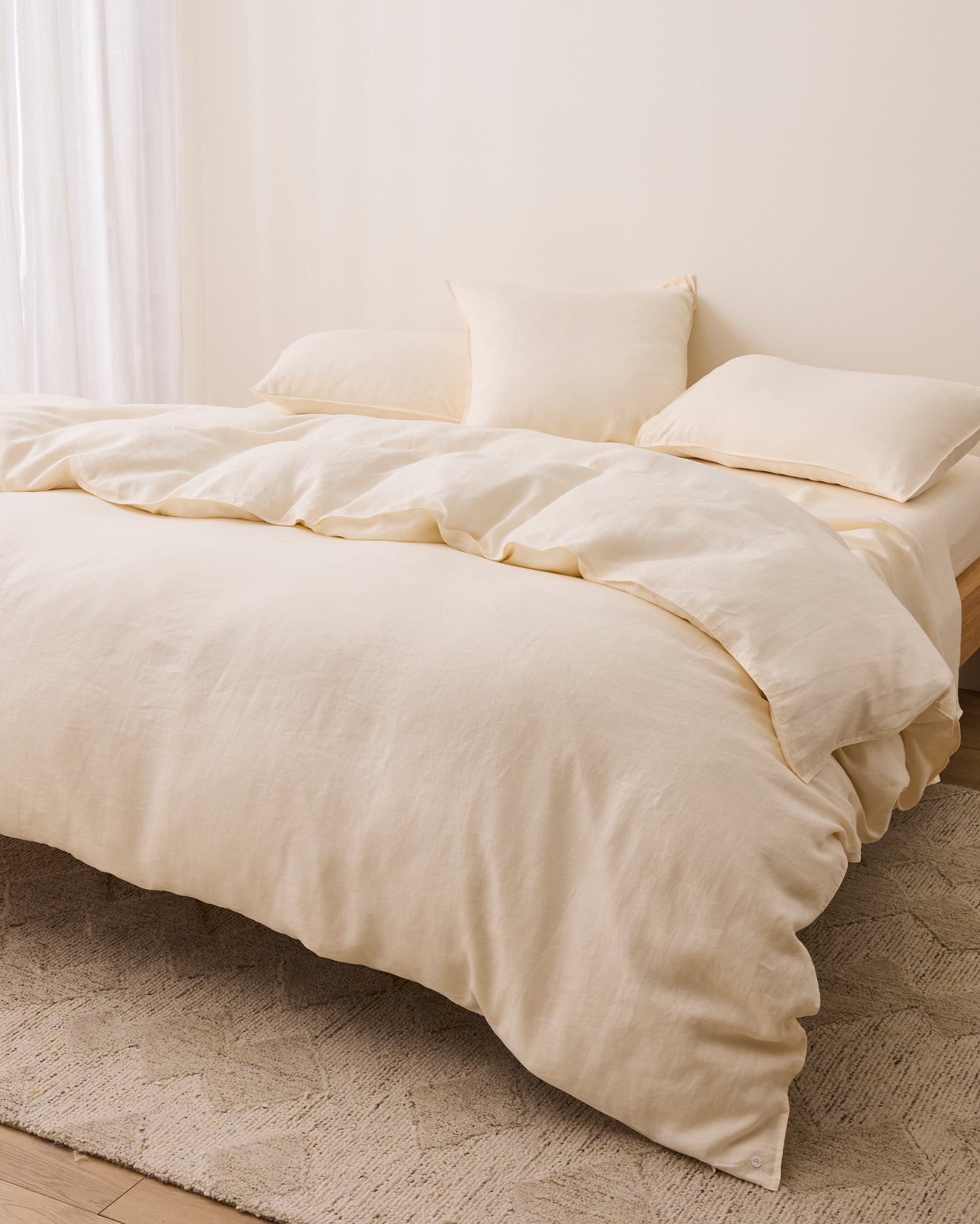 Eve Linen Quilt Cover Set