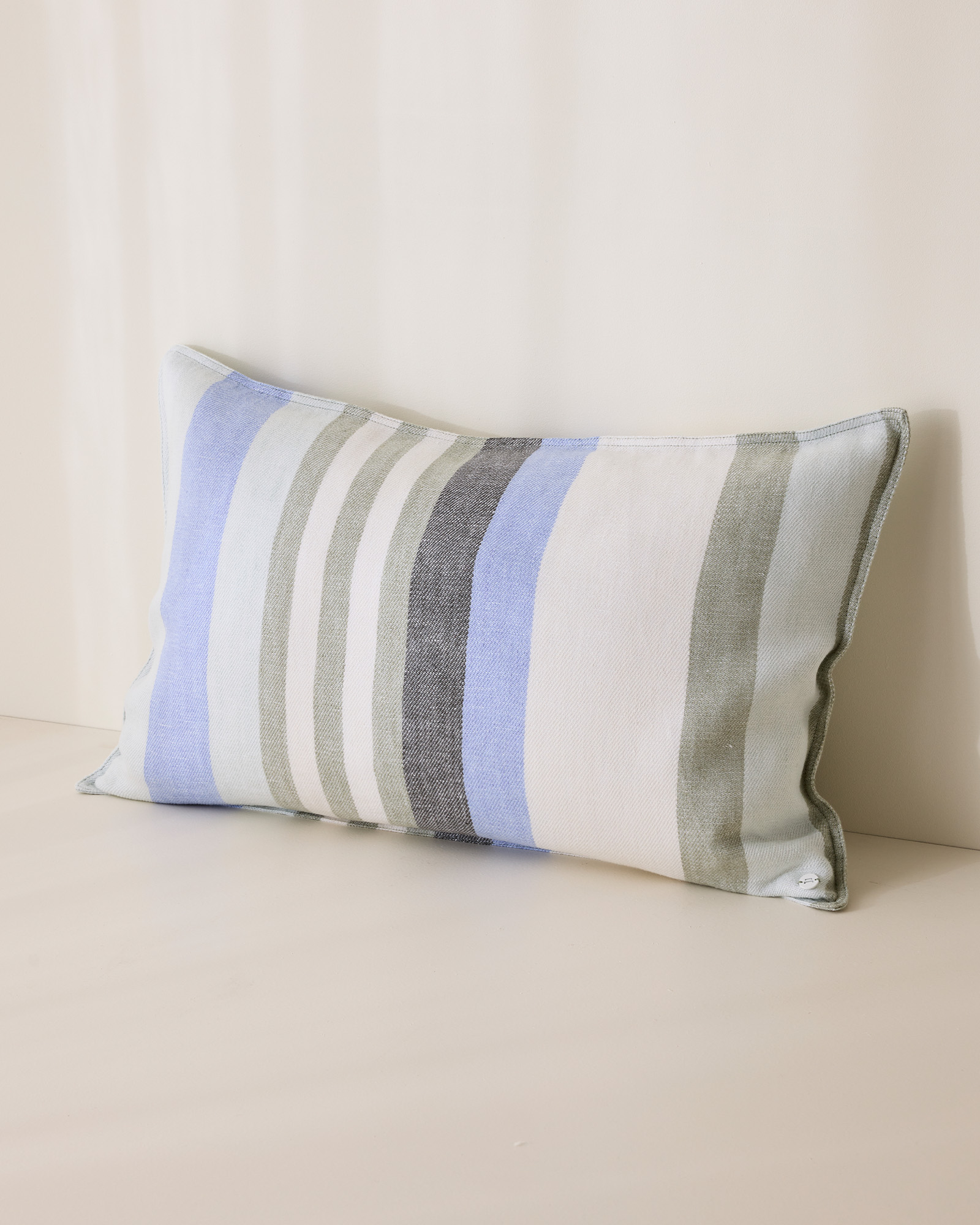 Eve Linen Cushion