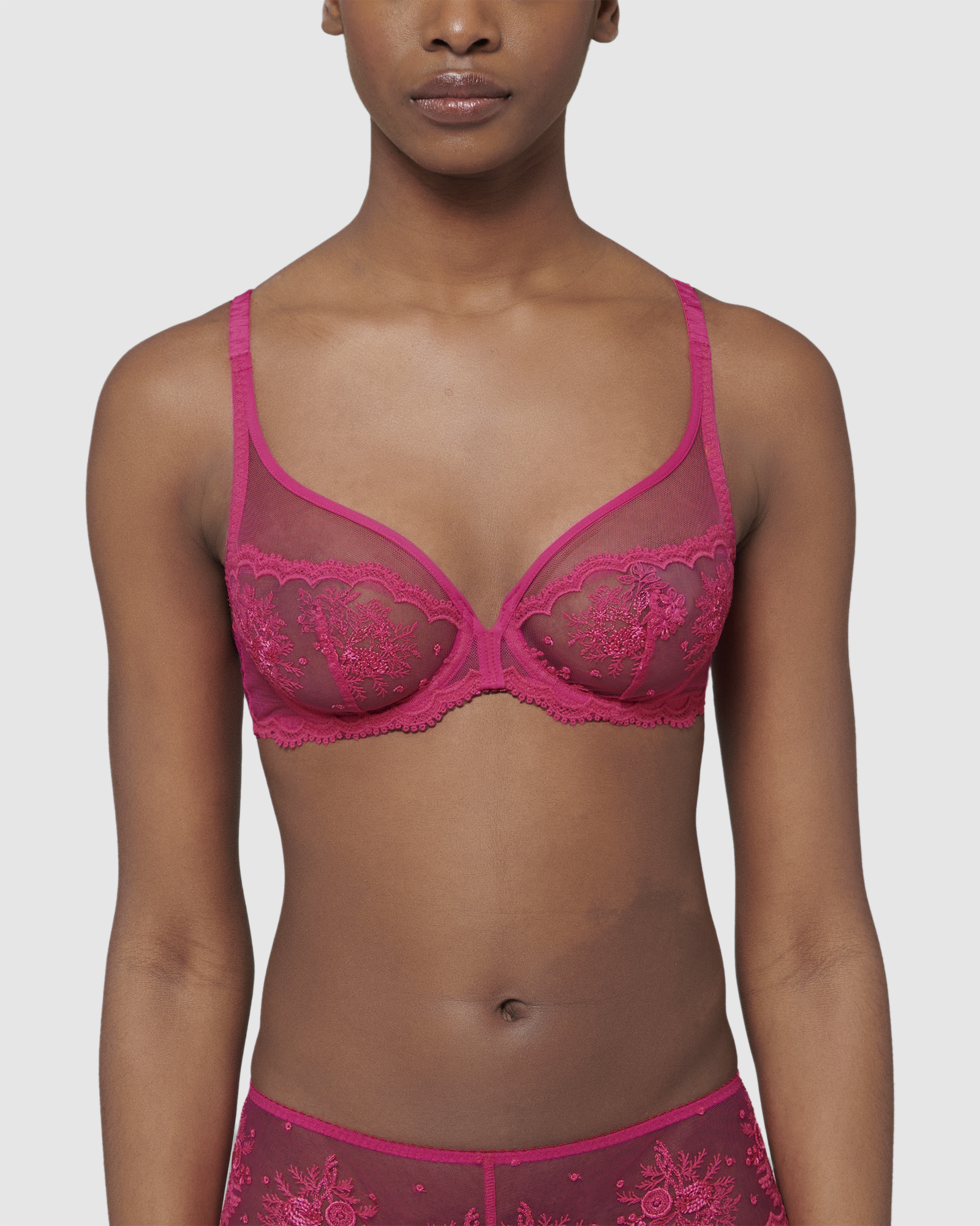 Intrigue Full Cup Plunge Bra