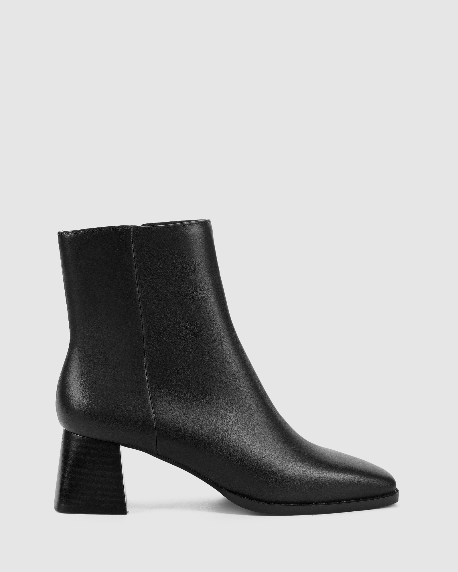 Nova Ankle Boots