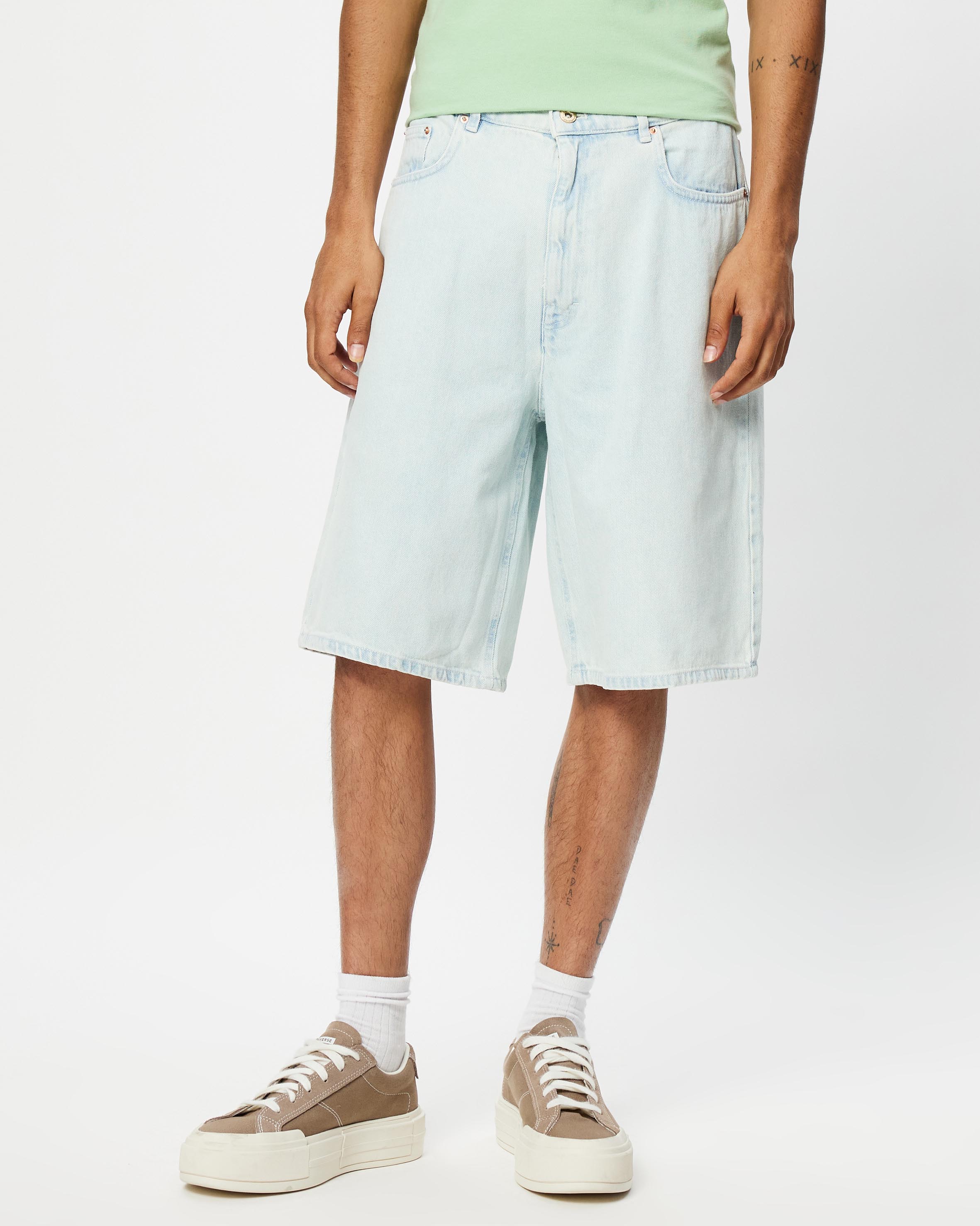 Wide 5 Shorts