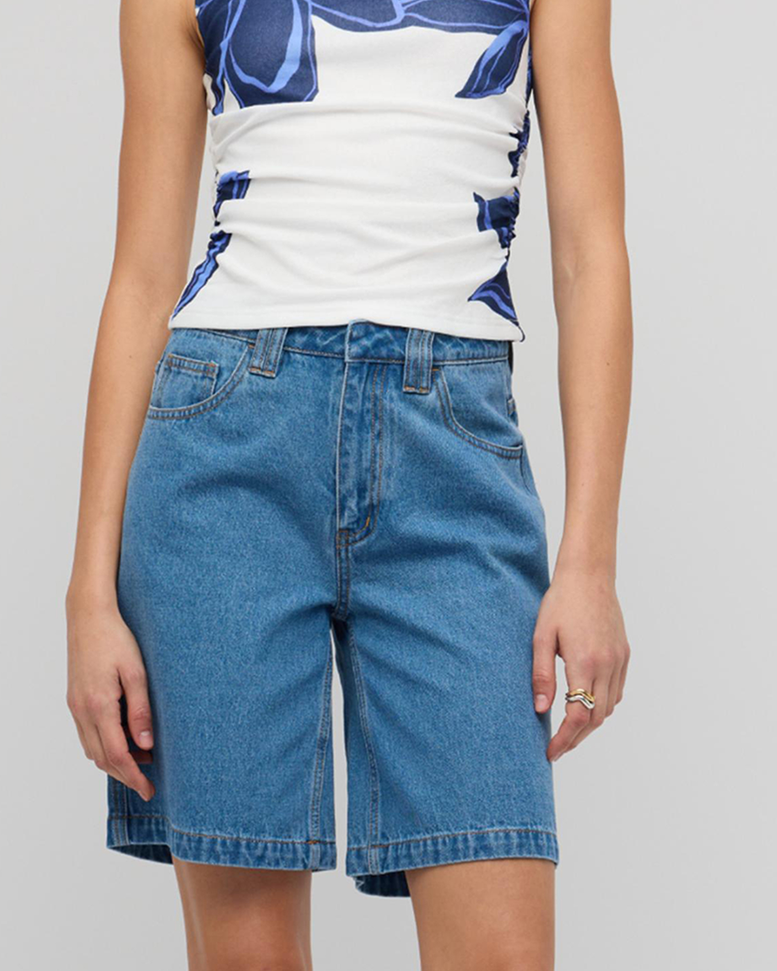 Cassia Mid Rise Jorts