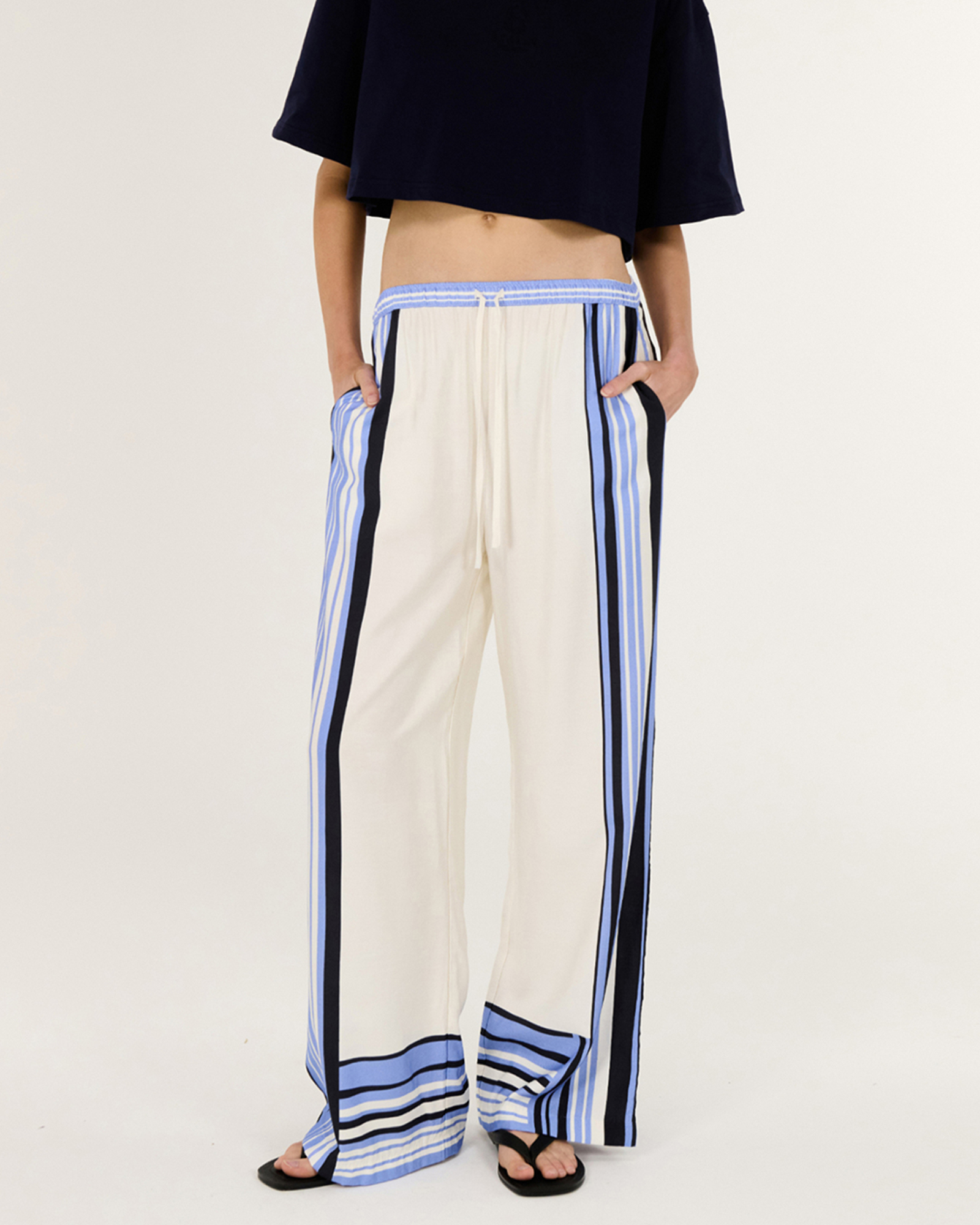 Amari Relaxed Pants