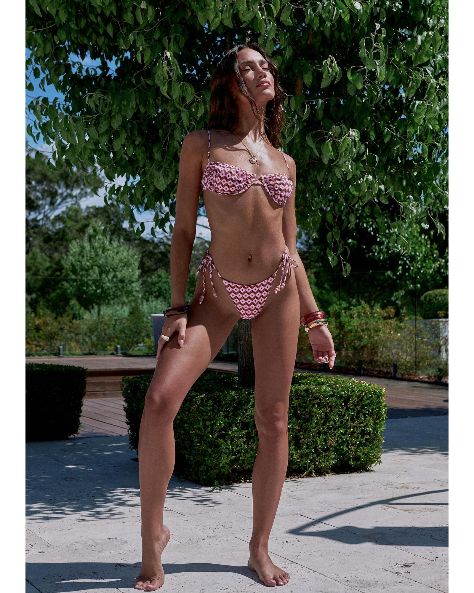 Zahara Geo Underwire Bikini Set