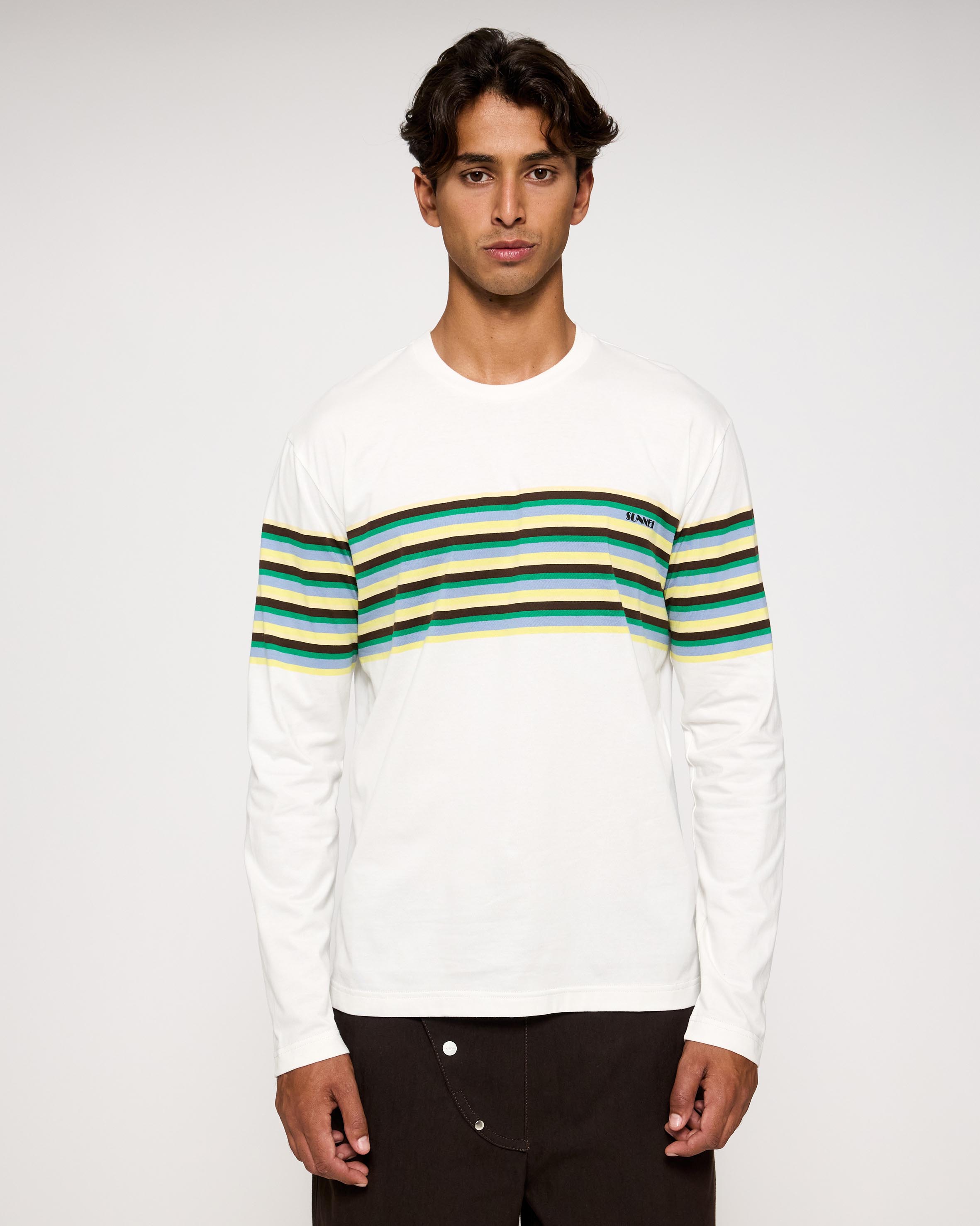 Classic Longsleeve T-Shirt