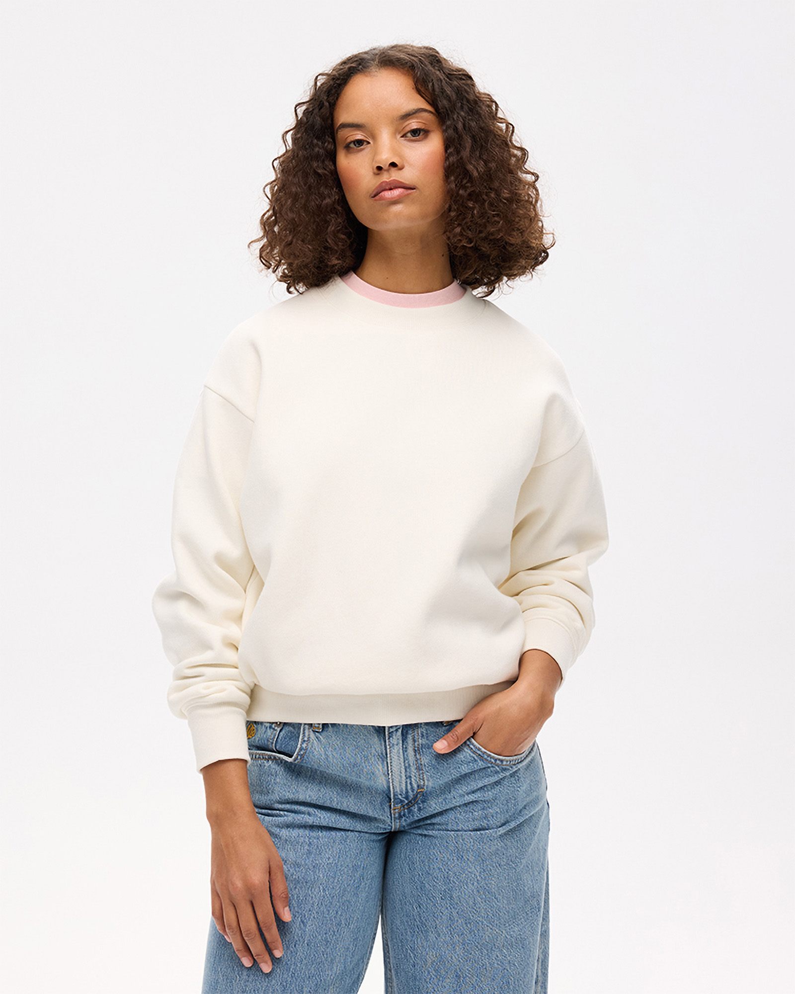 Essential Logo Crew Sweat