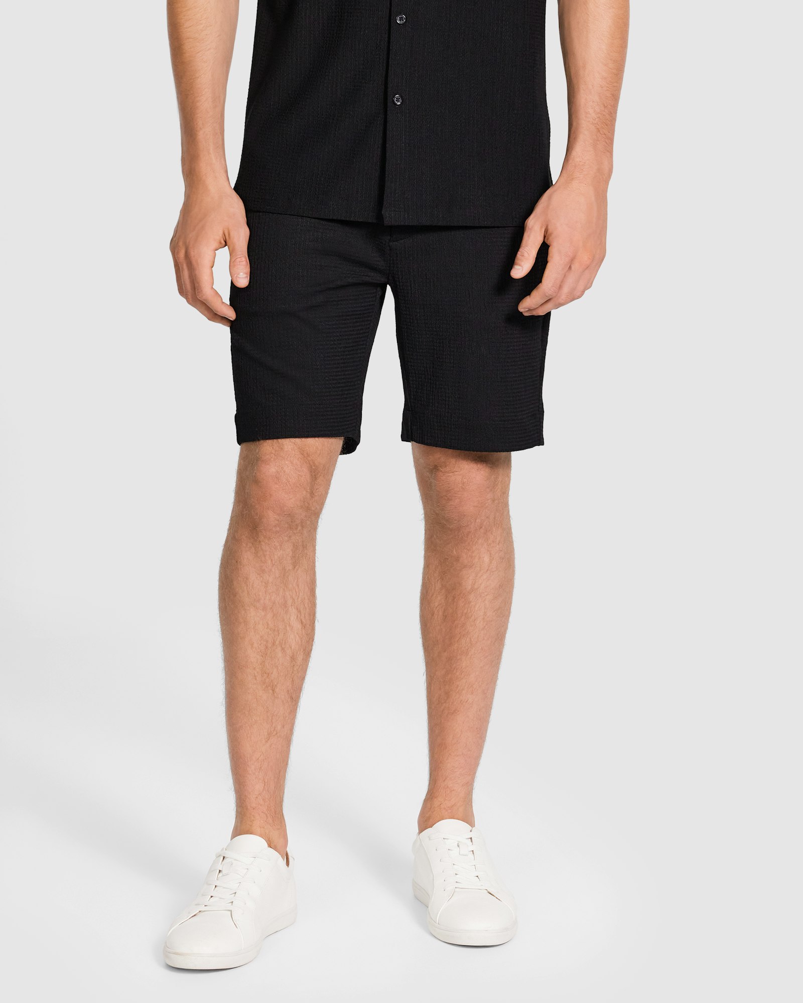 Elite Regular Textured Short