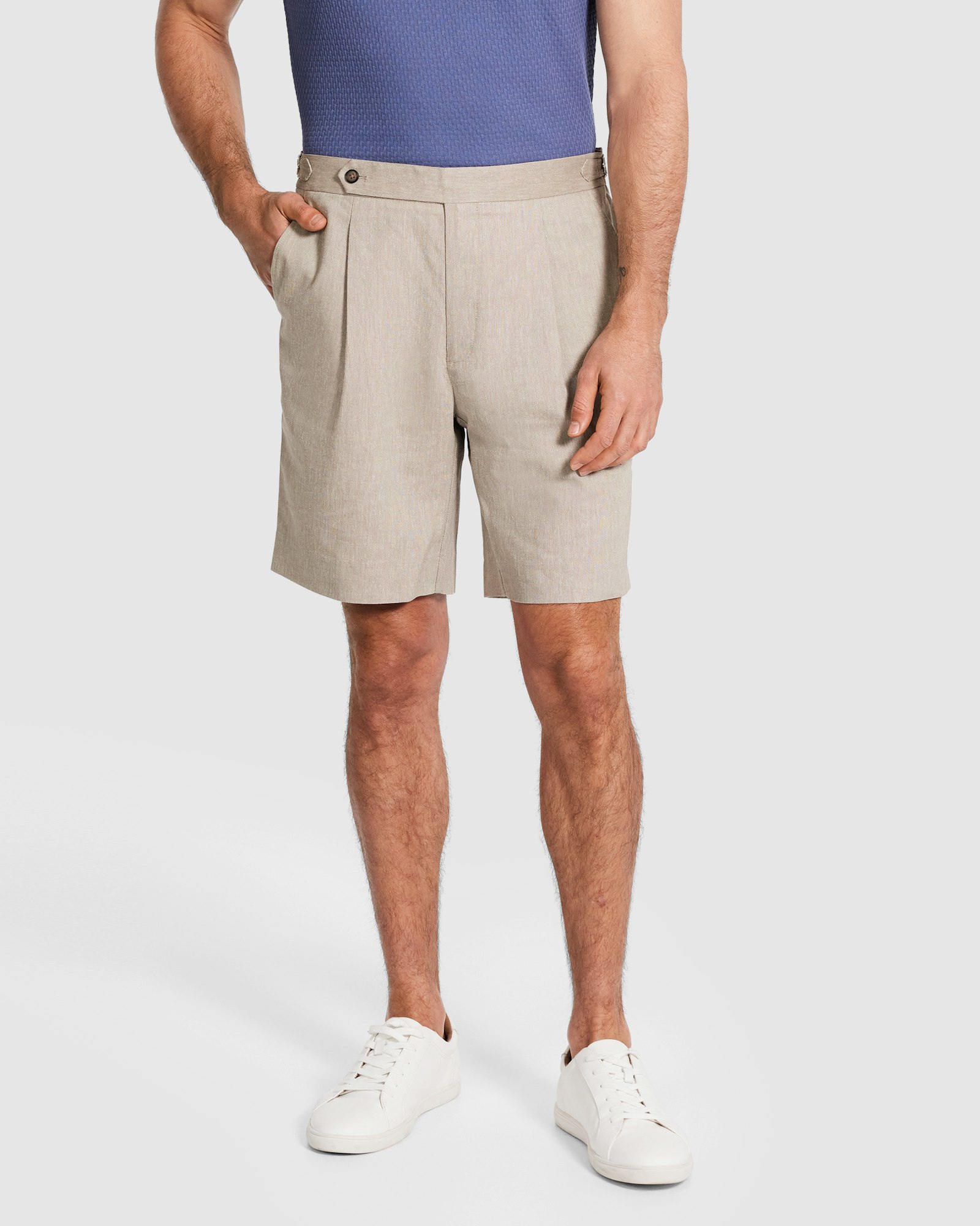 Marvel Pleat Linen Short