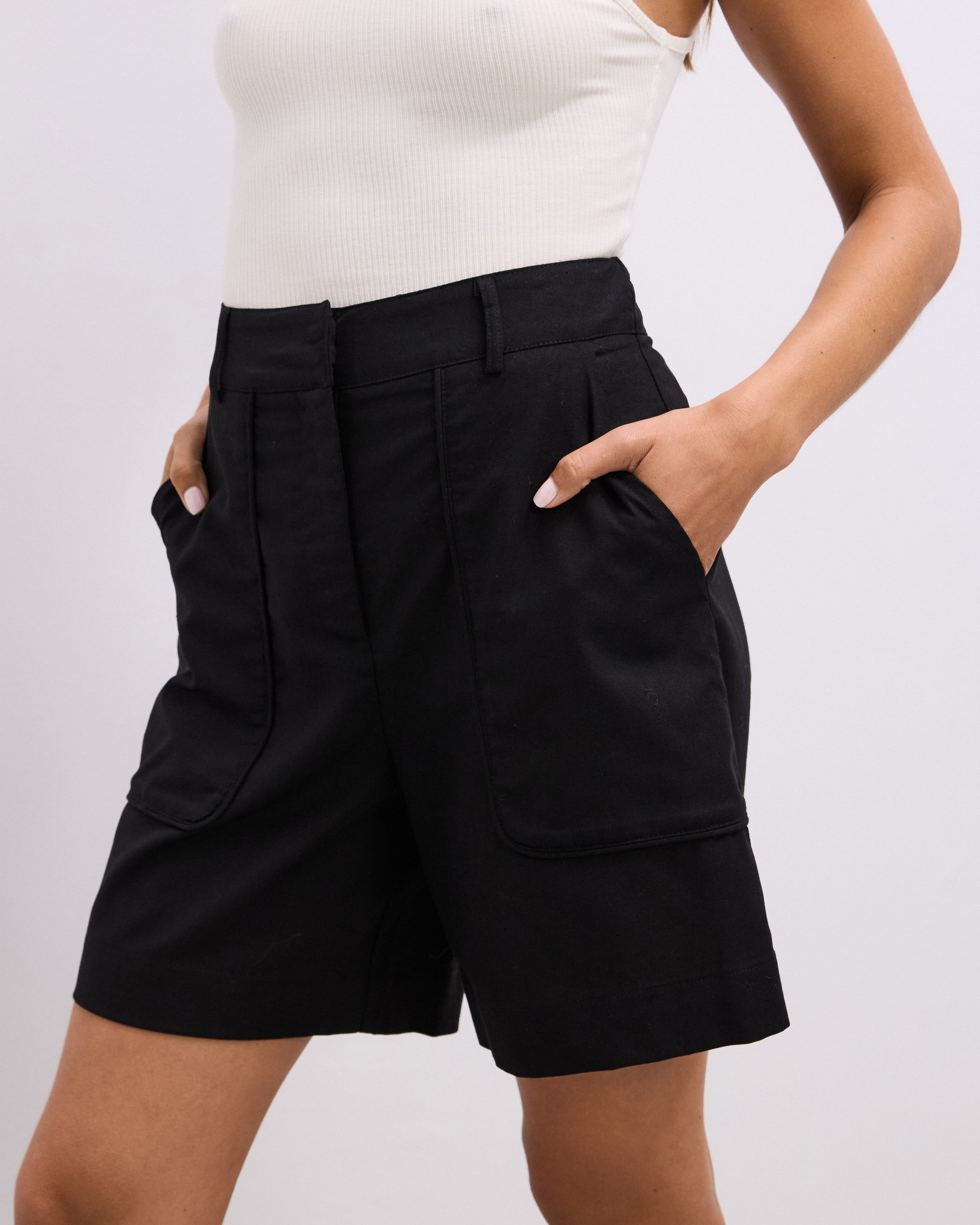 Nadile Tailored Shorts