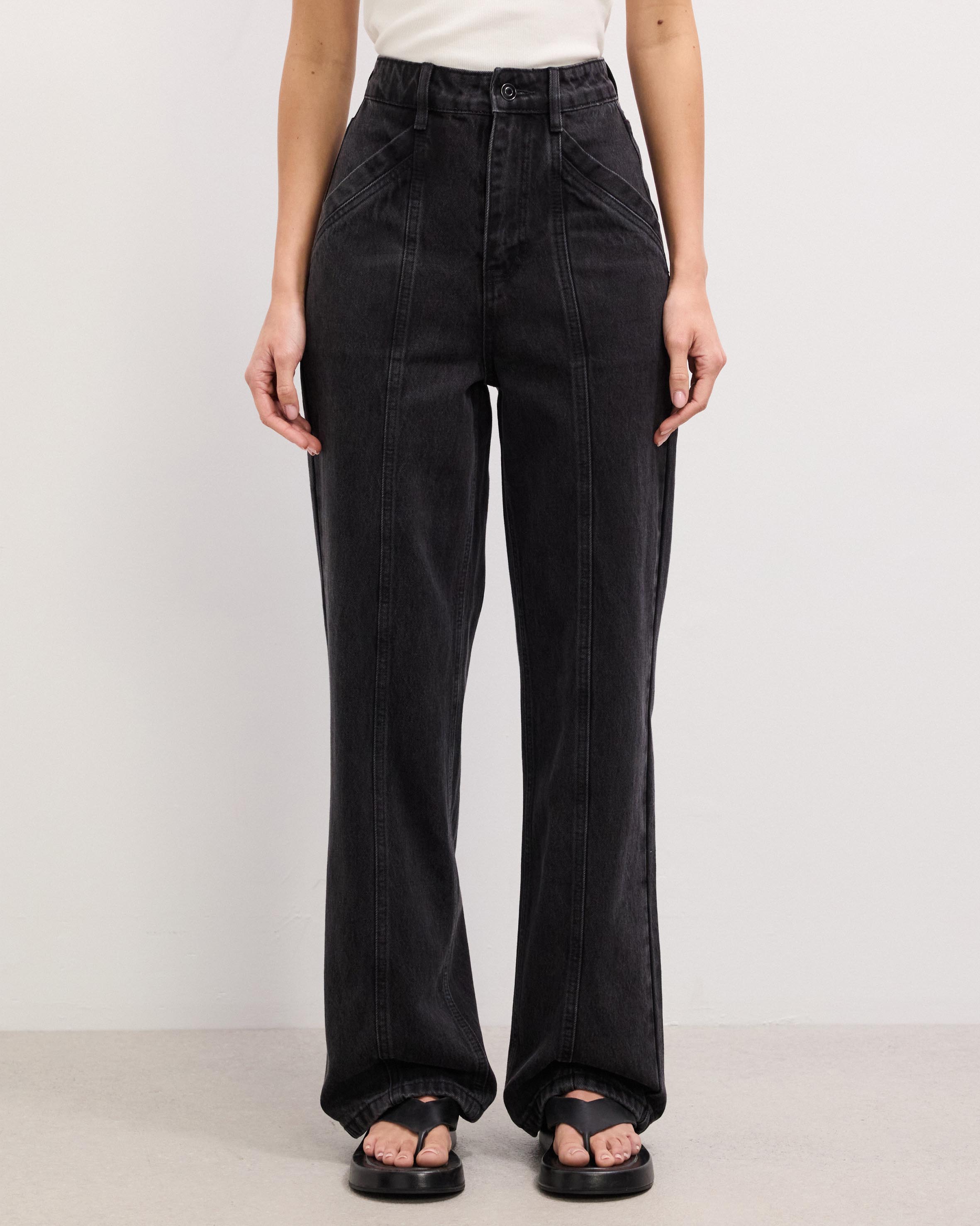 Lea Straight Jeans