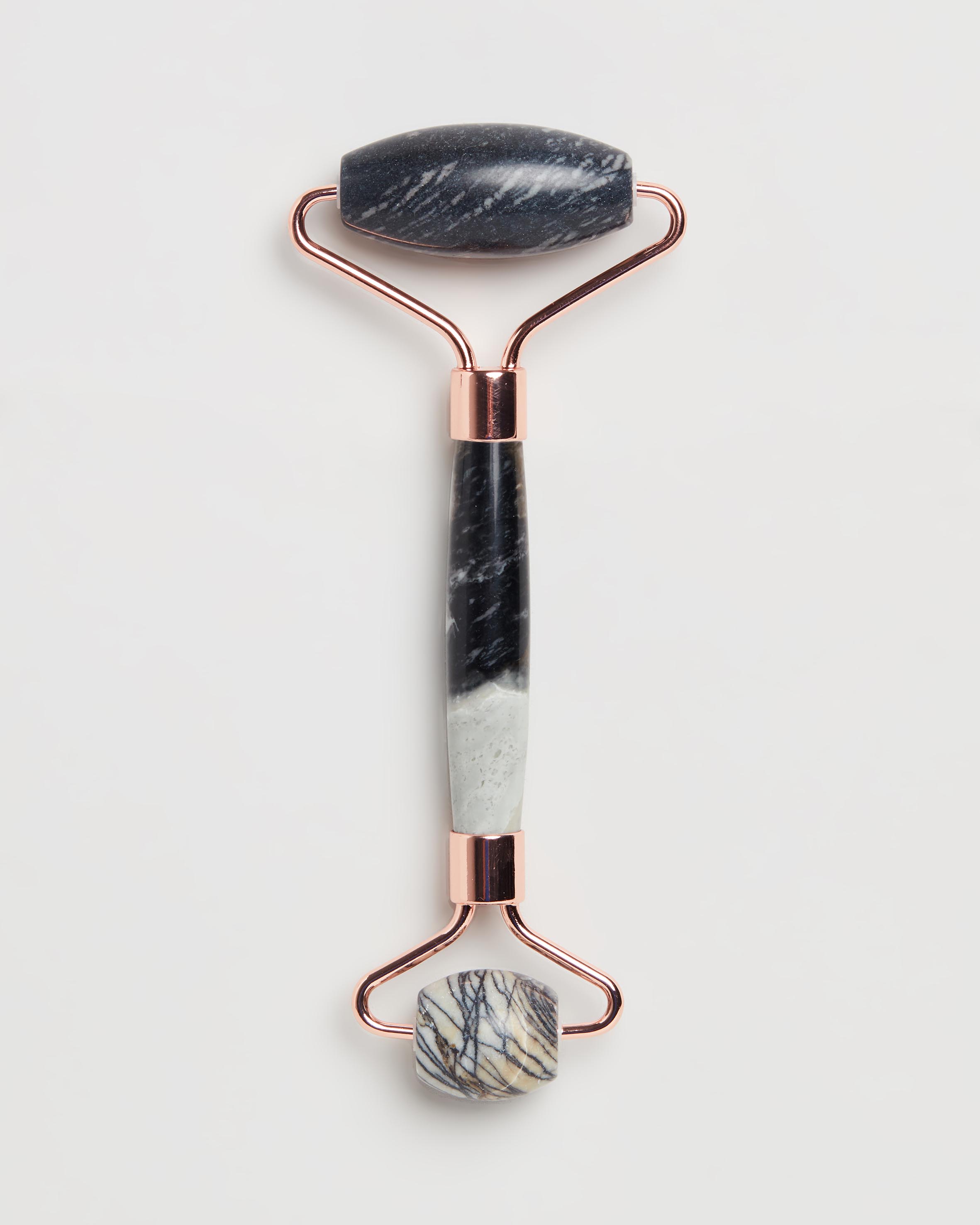 Picasso Face Roller