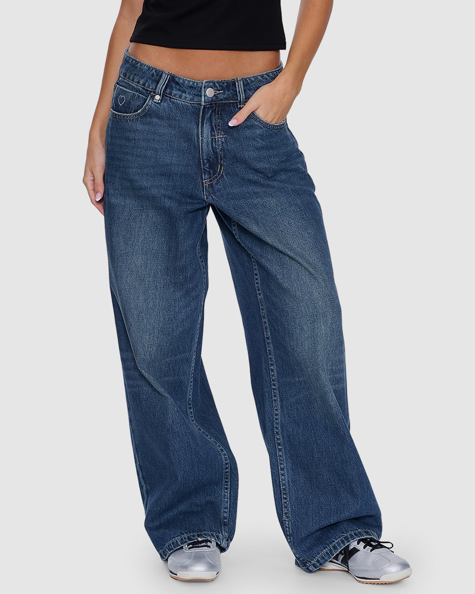 Billie Low Rise Baggy Jeans