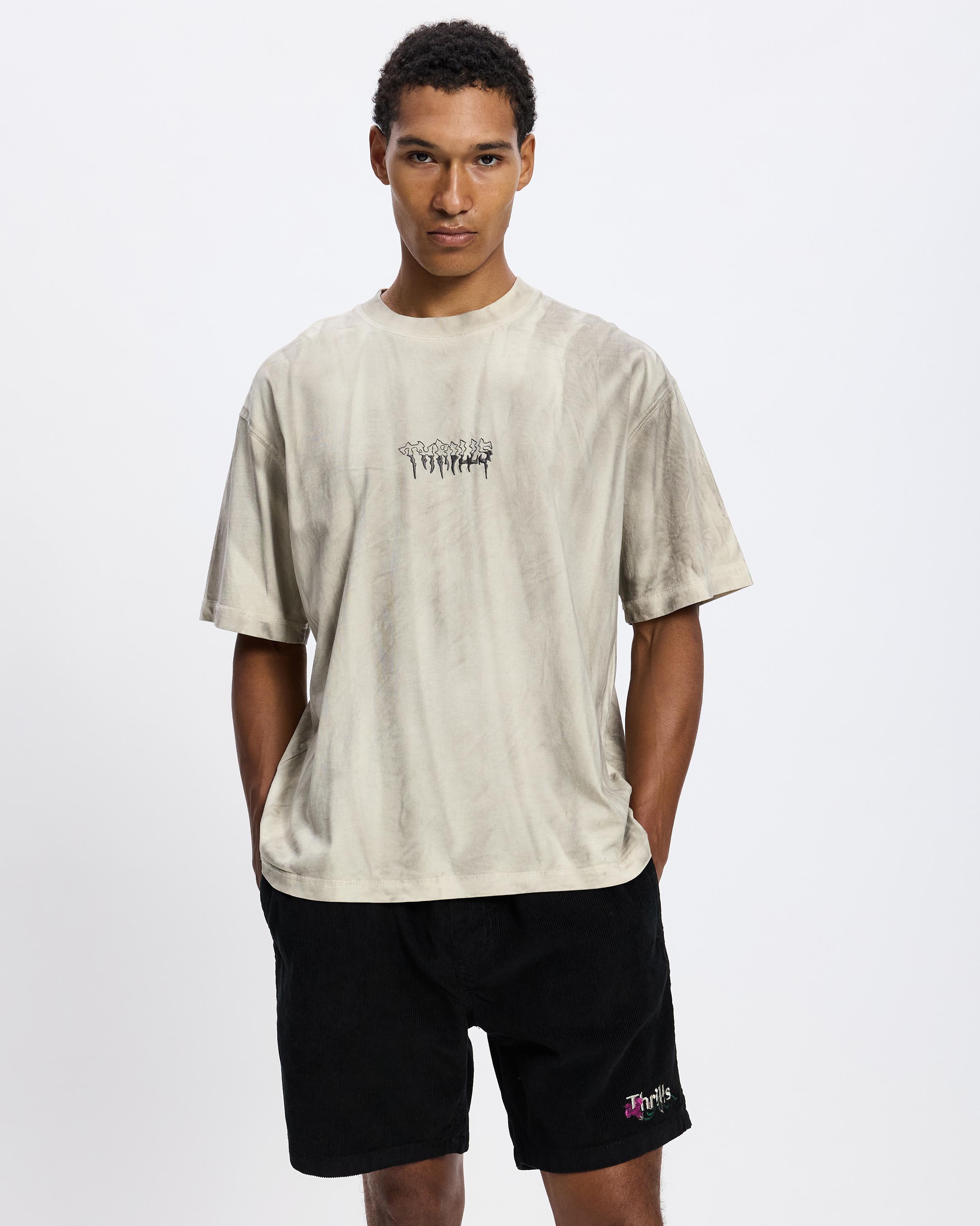 Cut Shattered Box Fit Oversized Cropped Tee