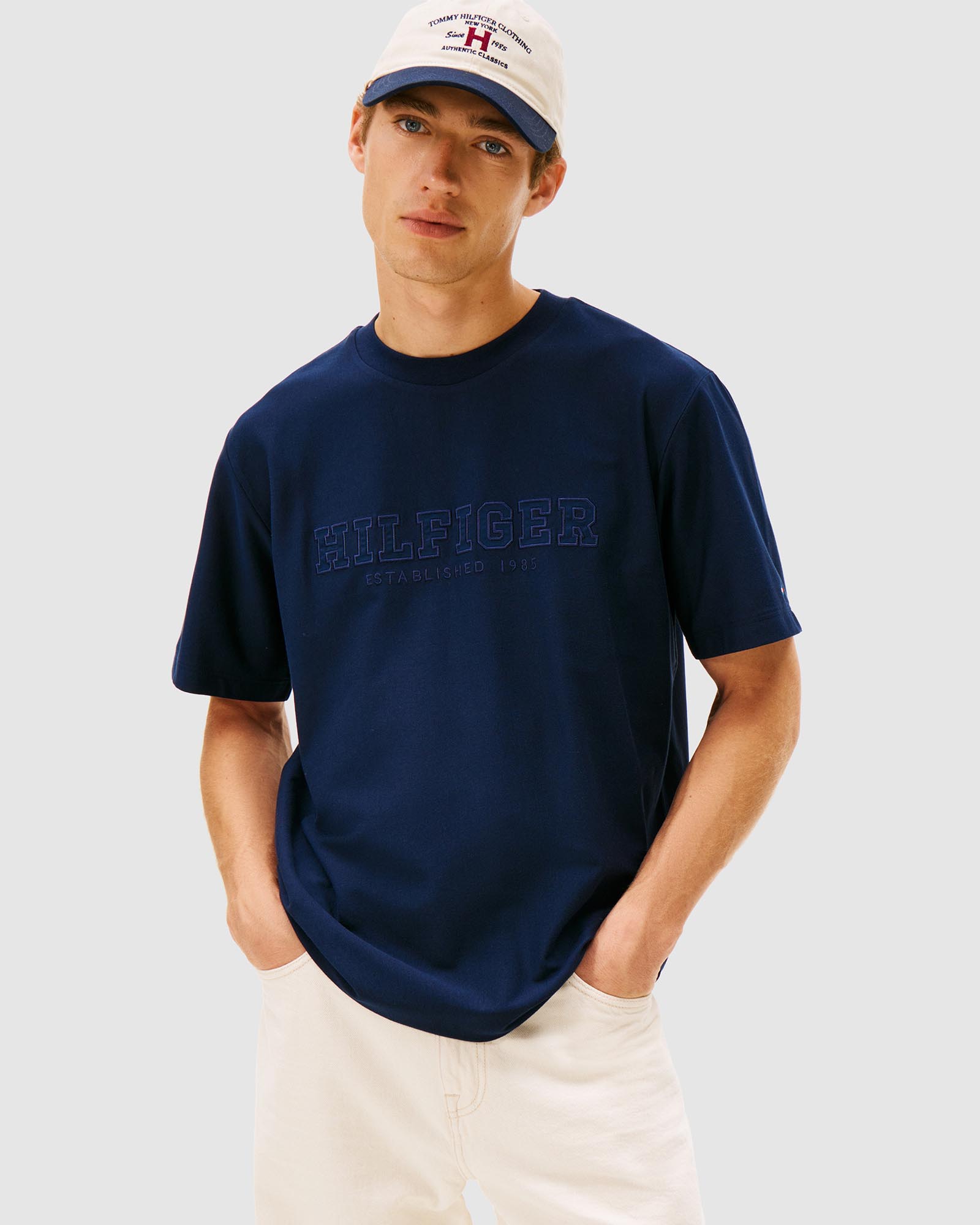 Logo Embroidery Relaxed Crew Neck T-Shirt