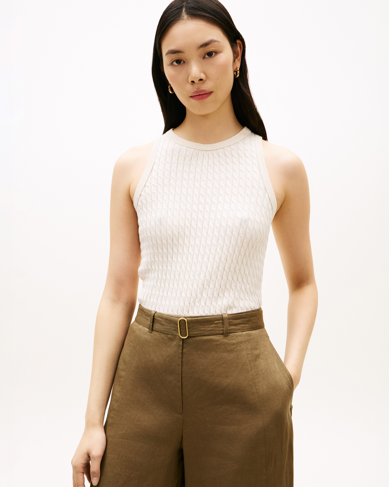 Cable Knit Sleeveless Slim Jumper