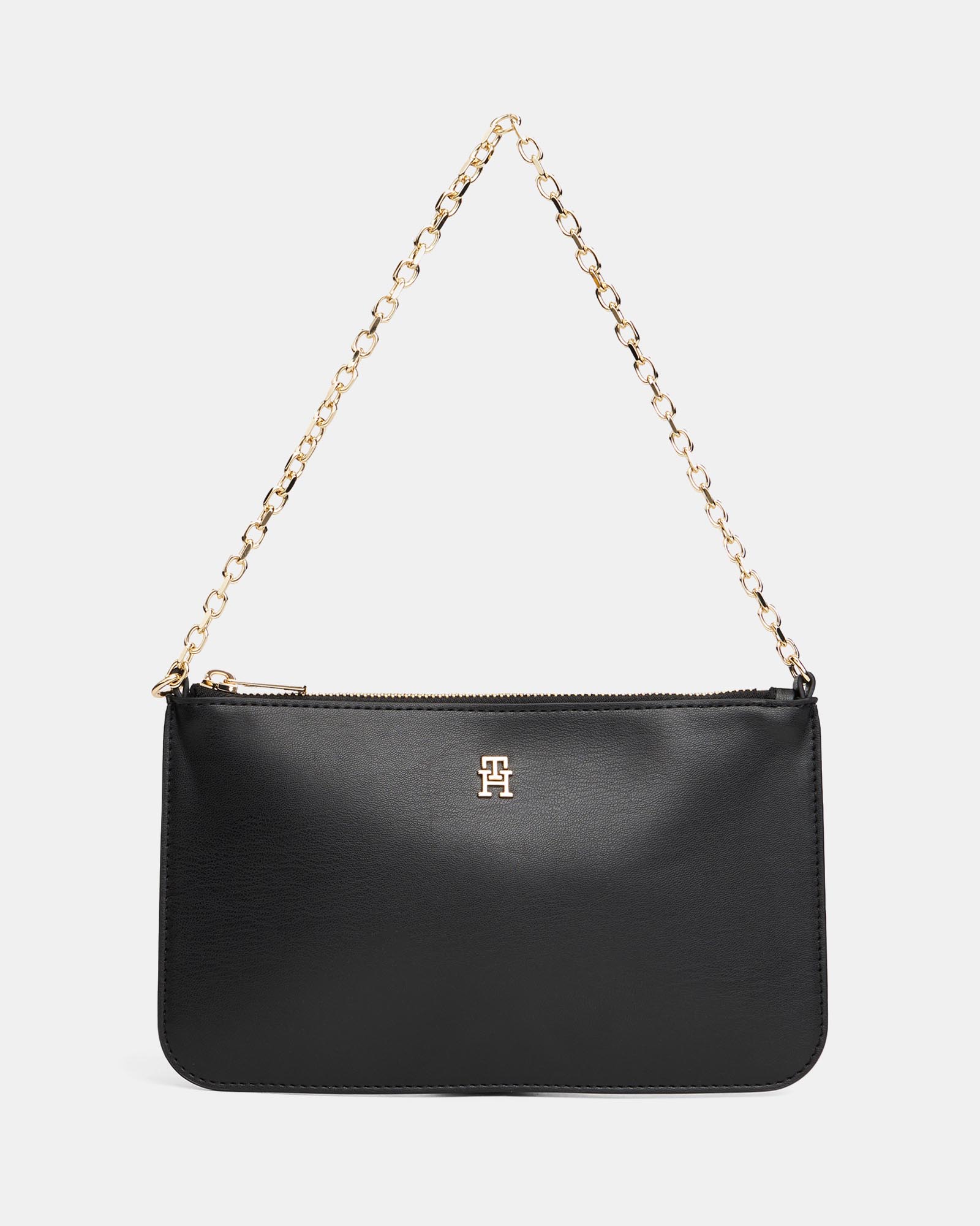 Icon Chain Shoulder Pouch