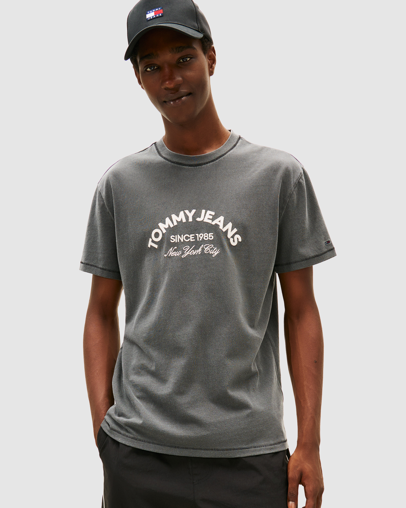 Regular Center Arch SS T-Shirt
