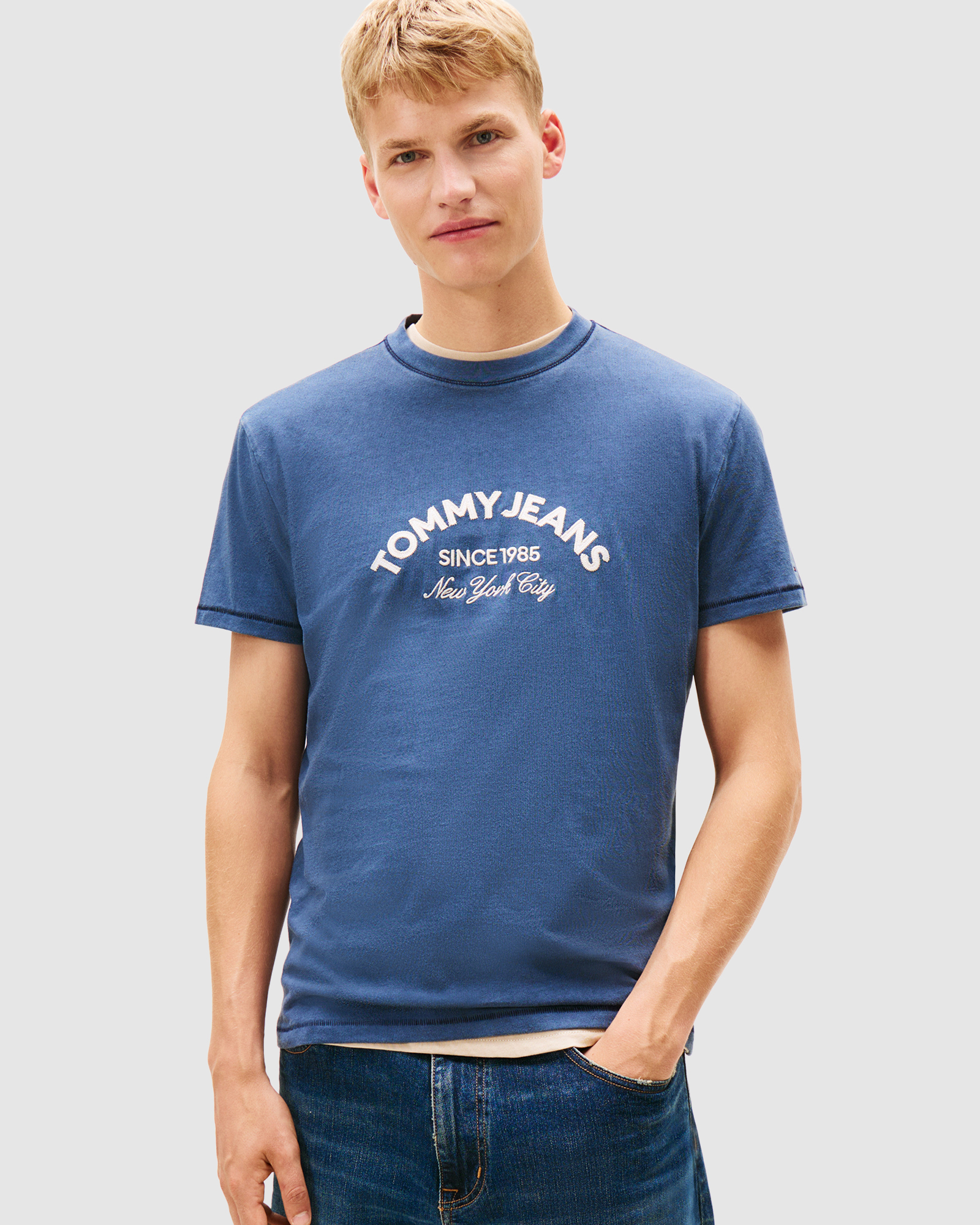 Regular Center Arch Short Sleeve T-Shirt
