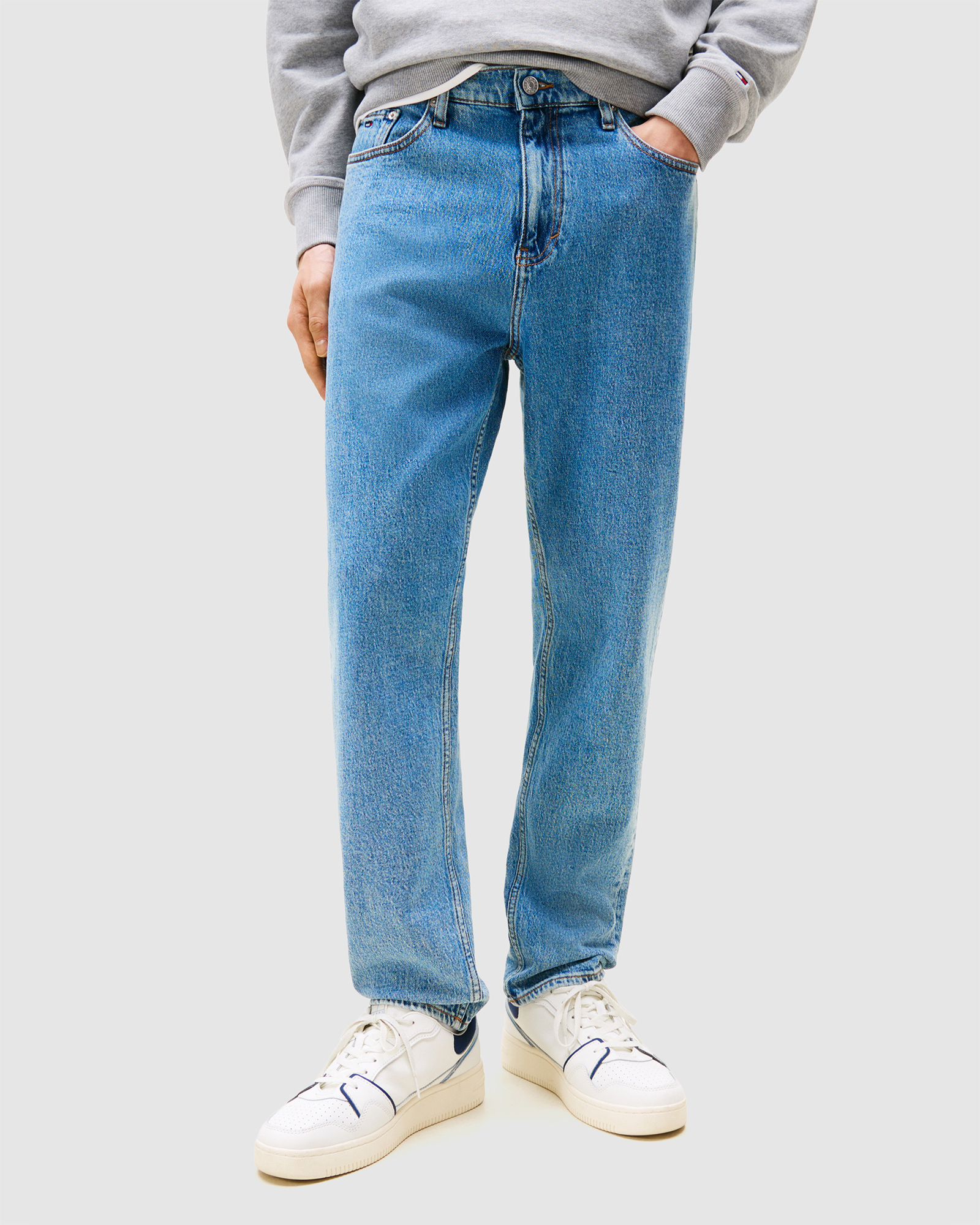 Isaac Relaxed Tapered Jeans