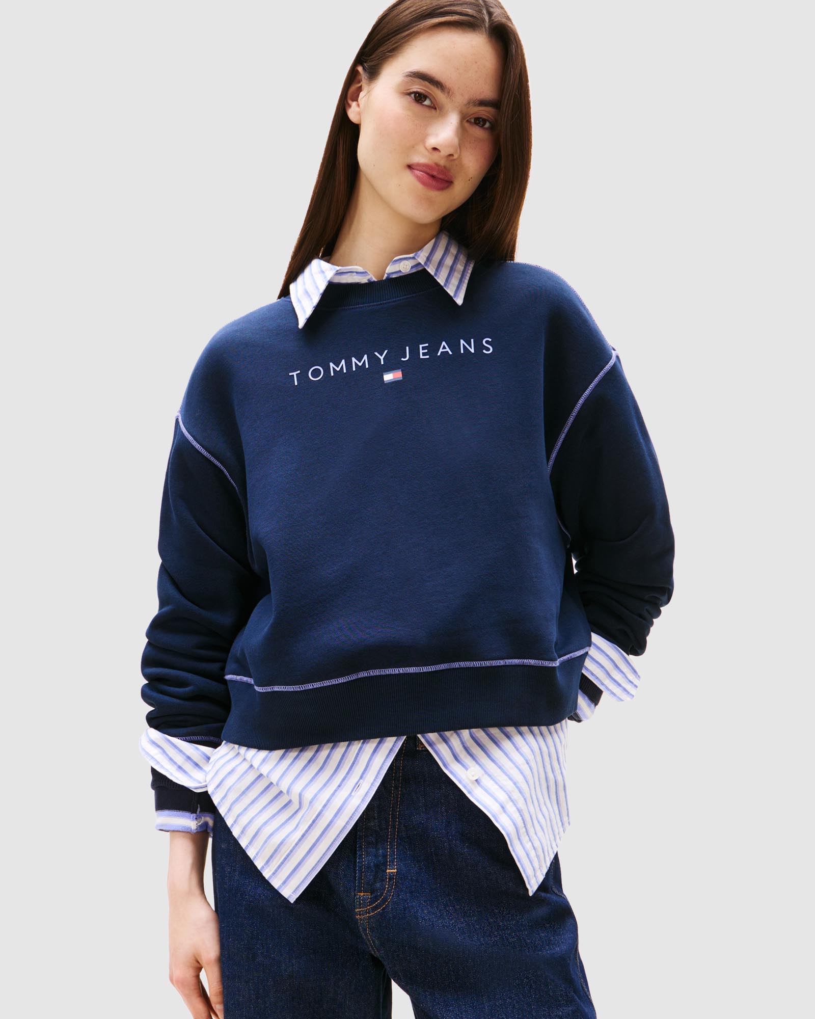 Relax Stitch Linear Crew Sweatshirt