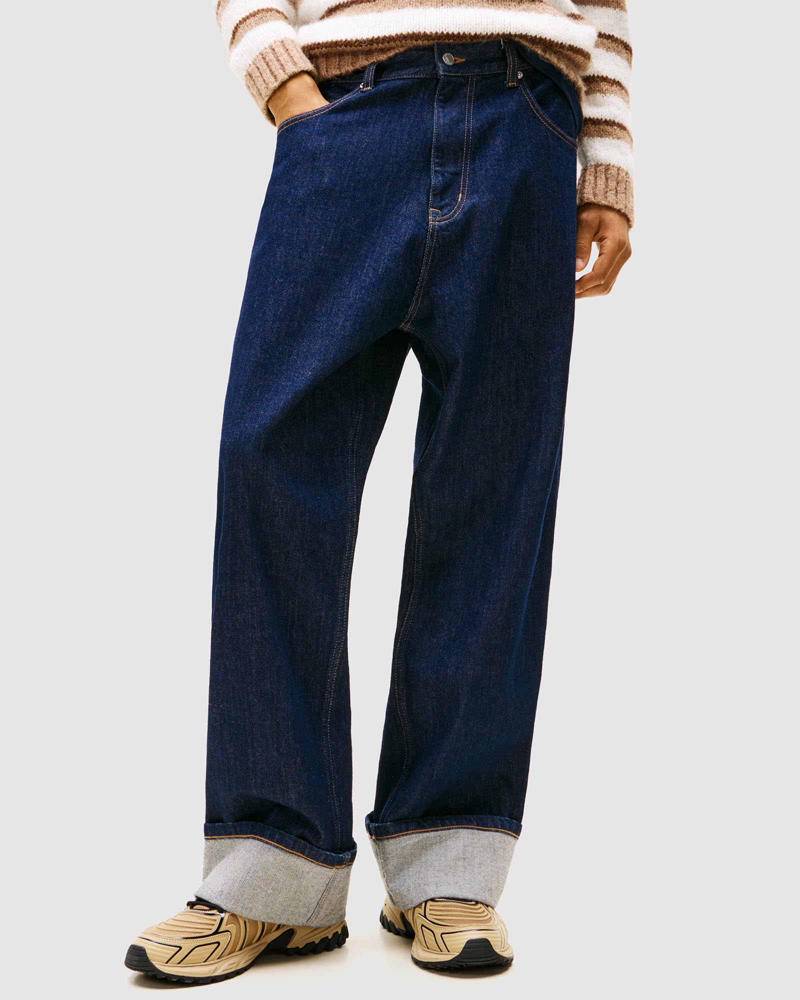 Theo Baggy Jeans