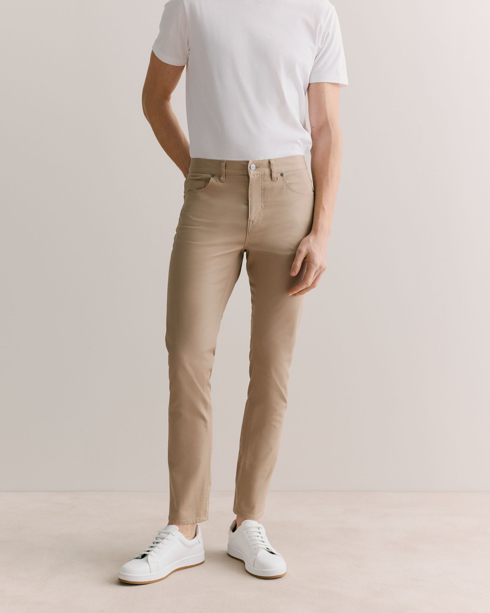 Regular Fit Five Pocket Travel Pant in Desert