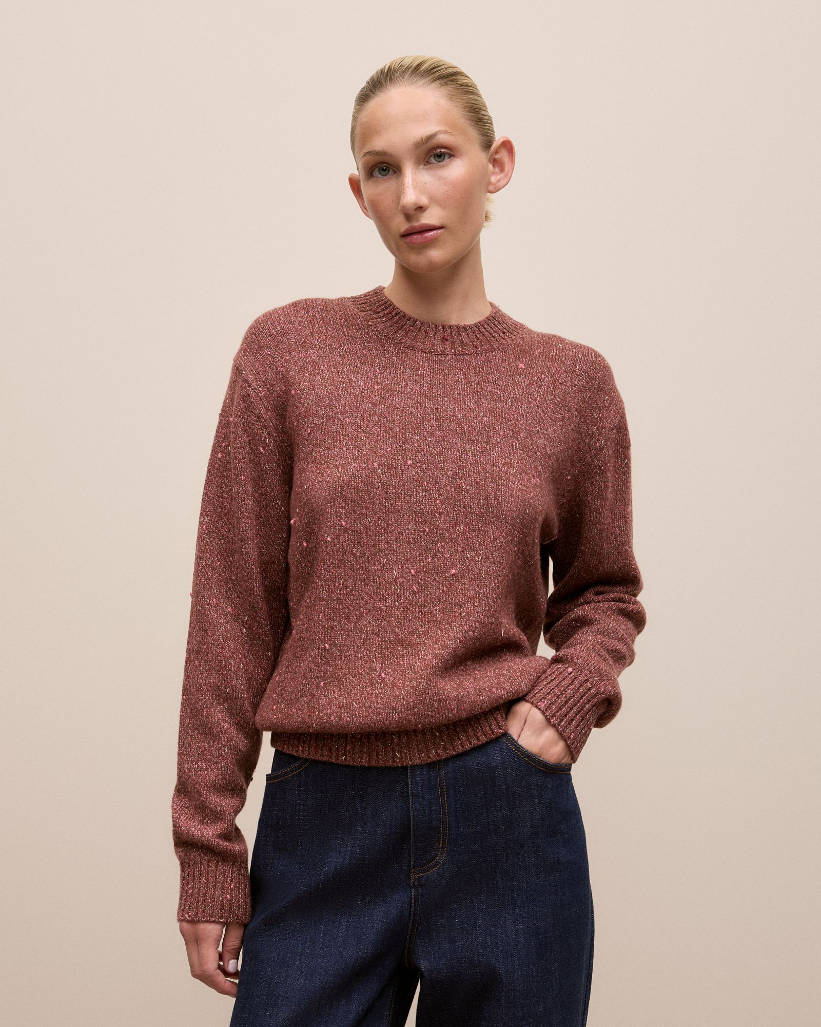 Wool Cashmere Sparkle Crew in Red Mahogany
