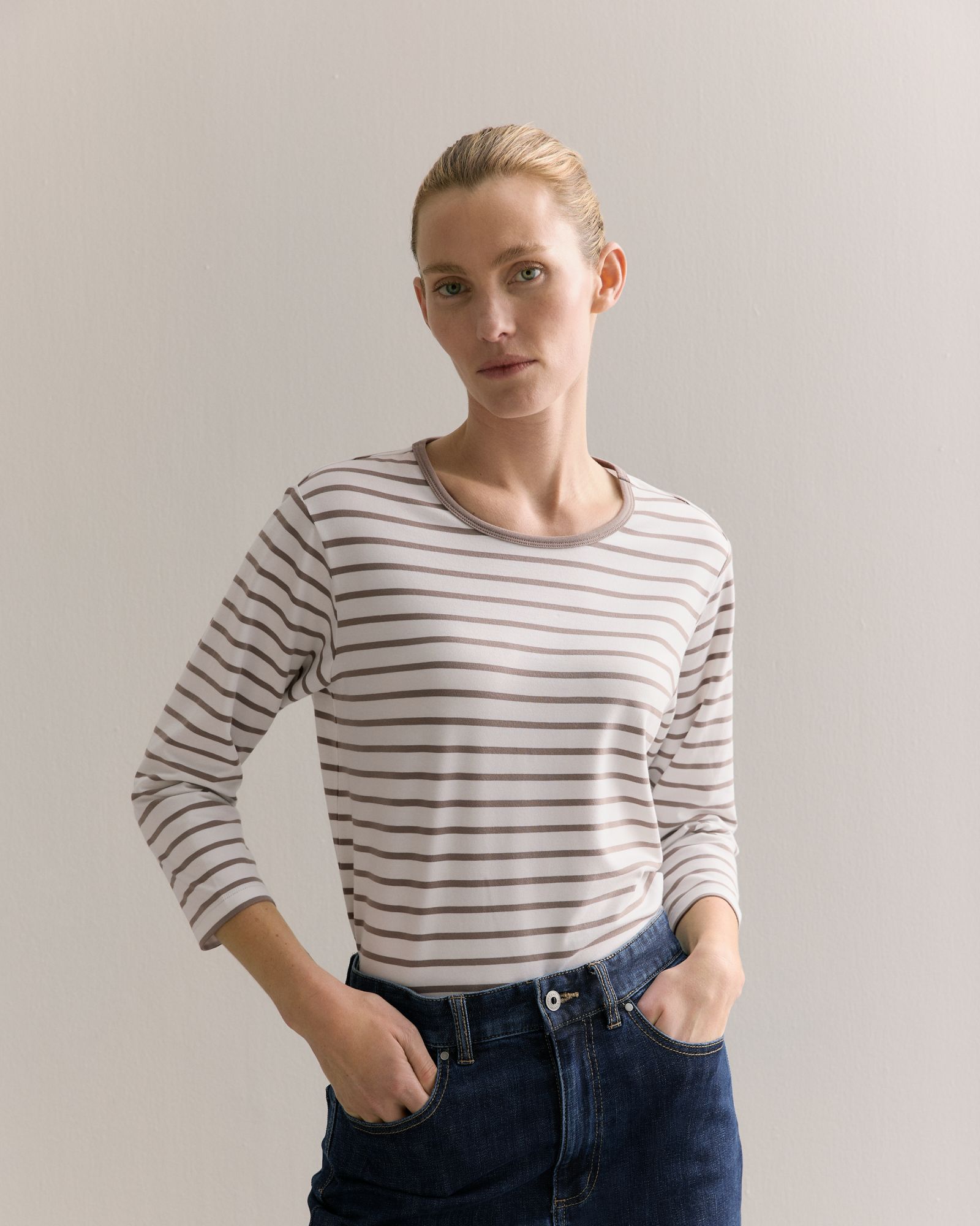 Cotton Stripe 3/4 Sleeve T-shirt in Cinder