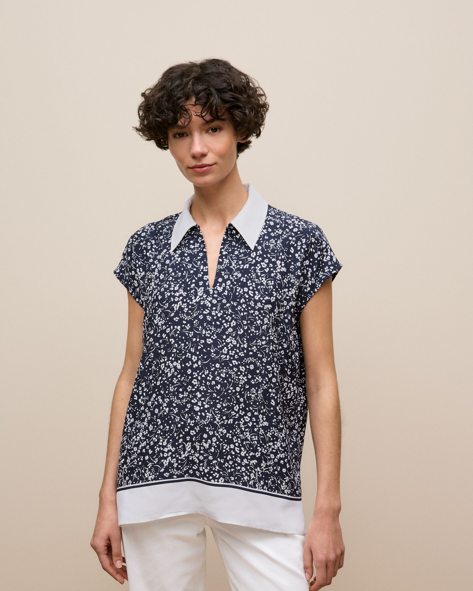 Carraway Cap Sleeve Blouse in Night Sky
