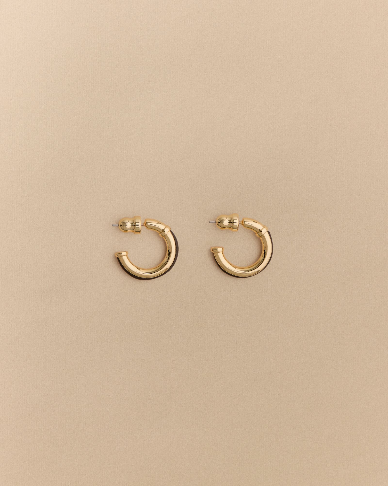Lutra Hoop Earrings in Chocolate