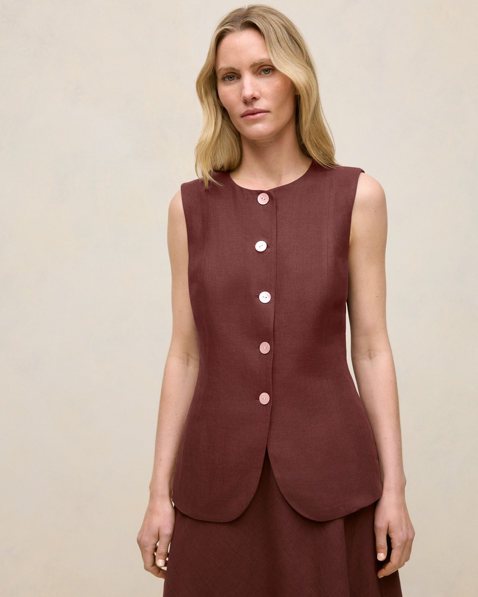 Delave Linen Button Through Vest in Espresso