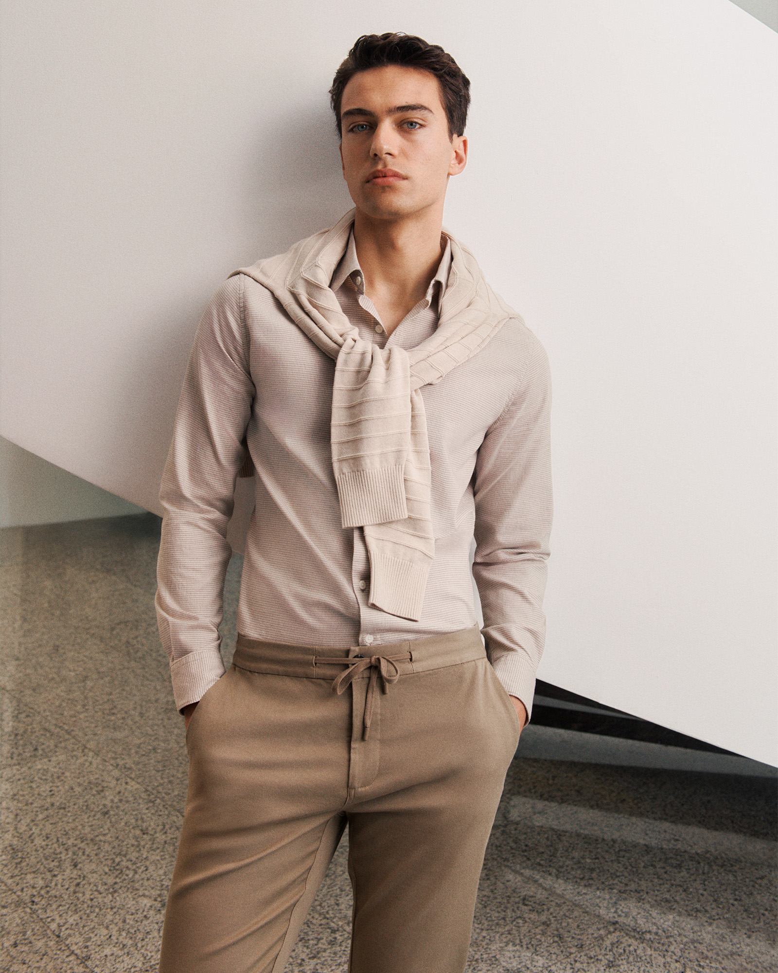 Tailored Fit Puppytooth Check Shirt in Sand