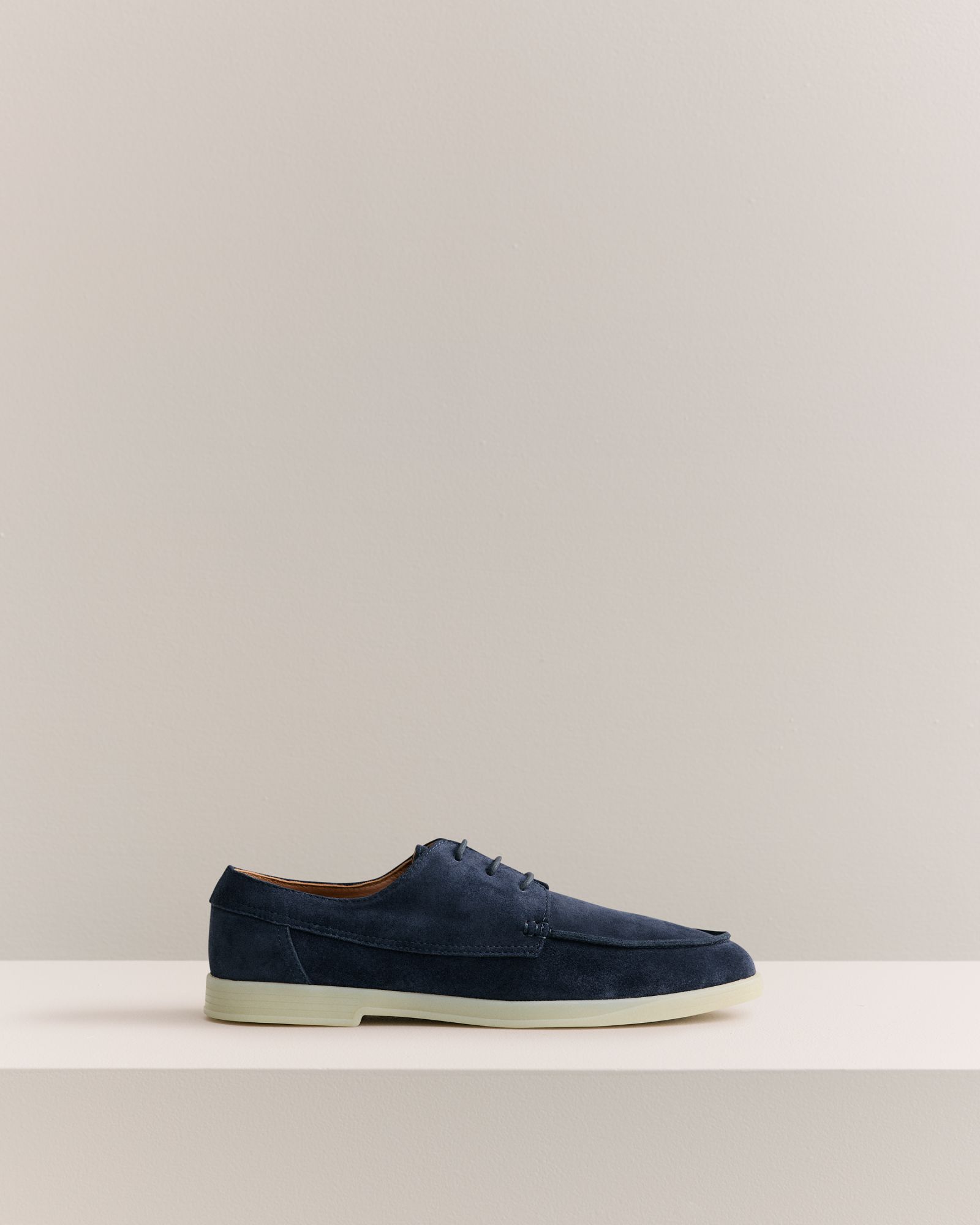 Miles Yacht Shoe in Navy