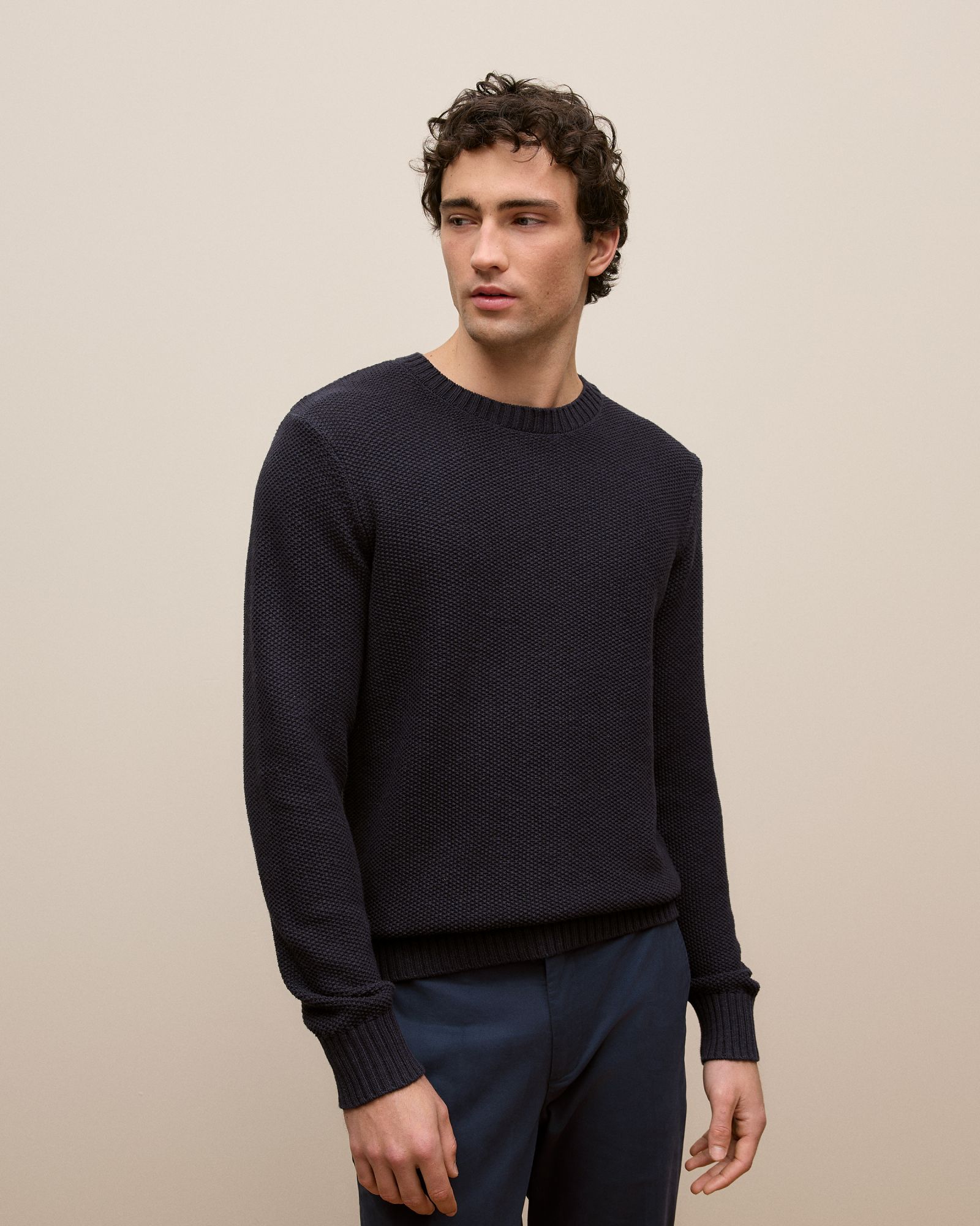Linen Cotton Texture Knit Crew in Navy