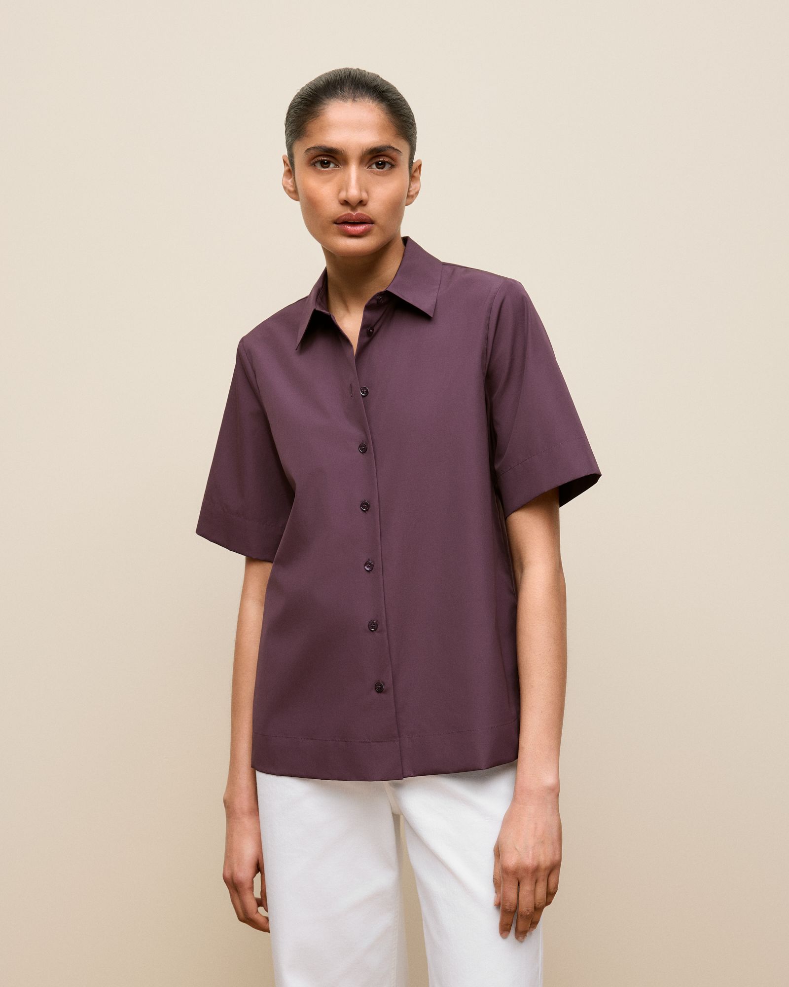 Cotton Poplin Short Sleeve Shirt in Dark Plum