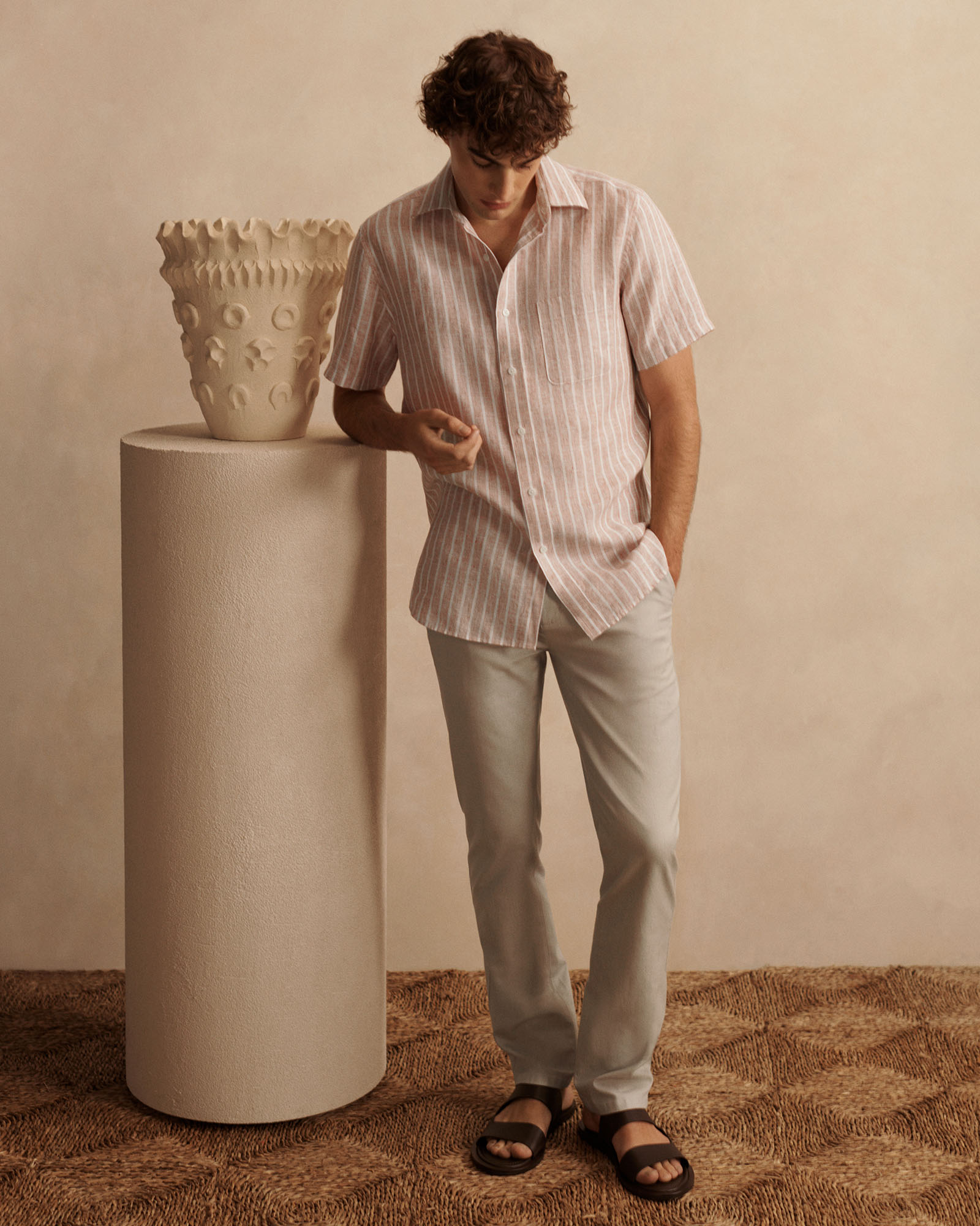 Regular Fit Yarn Dyed Cotton Dobby Chino in Light Grey