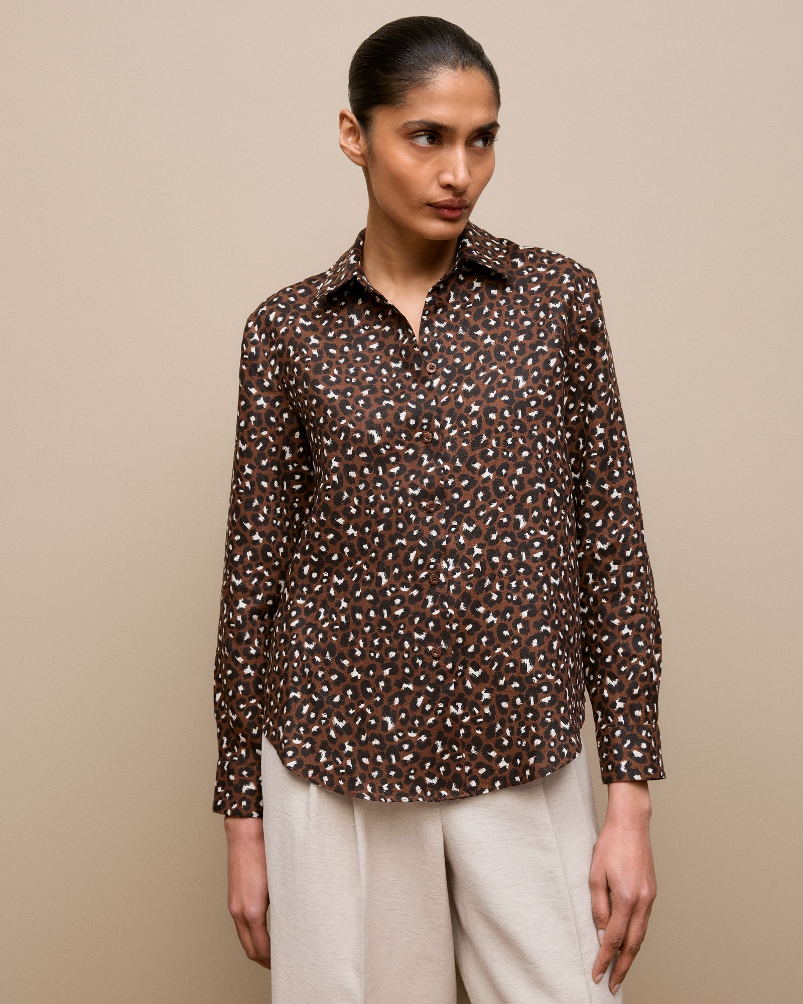 Leopard Linen Shirt in Bitter Chocolate