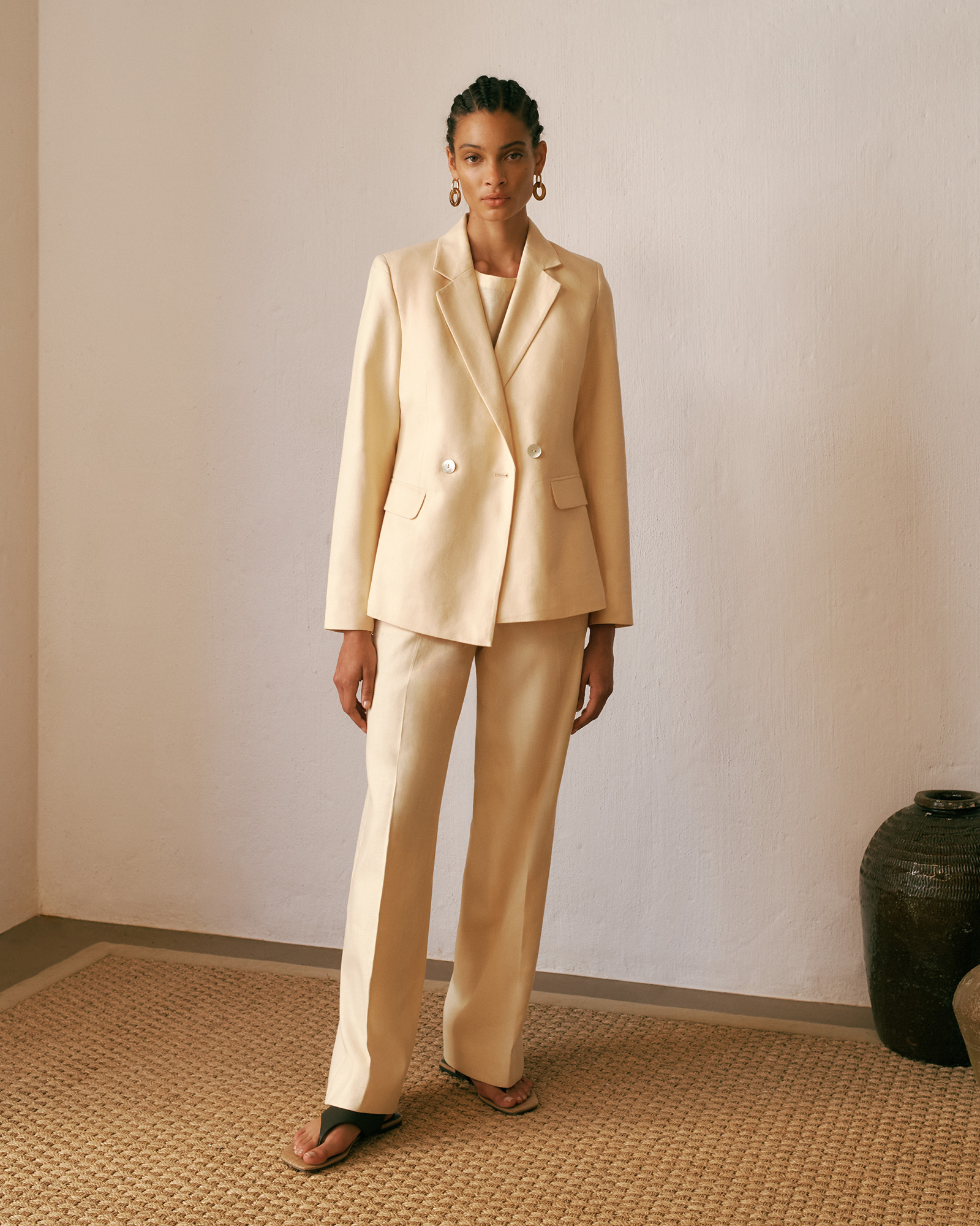 Linen Cotton Herringbone Tailored Wide Leg Pant in Butter