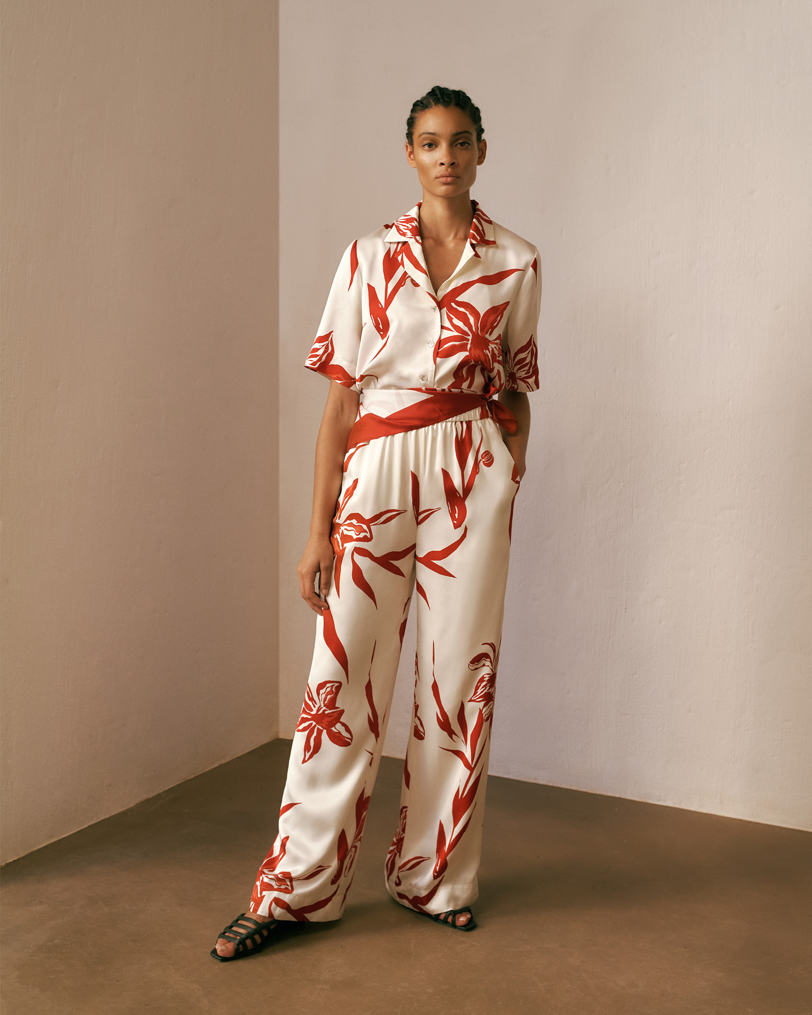 Wild Iris Satin Relaxed Pant in White