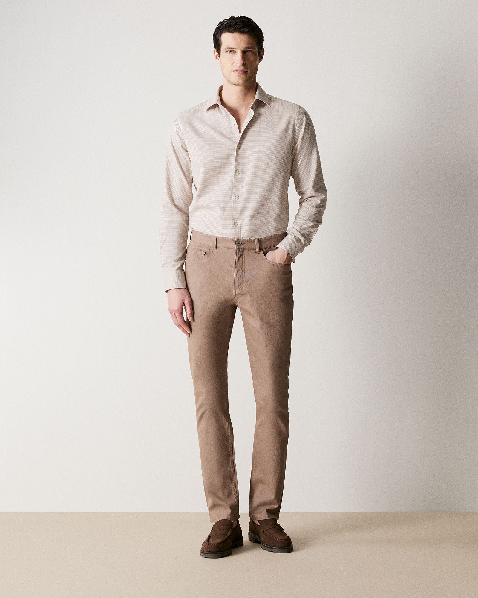 Regular Fit Bedford Jean in Cocoa