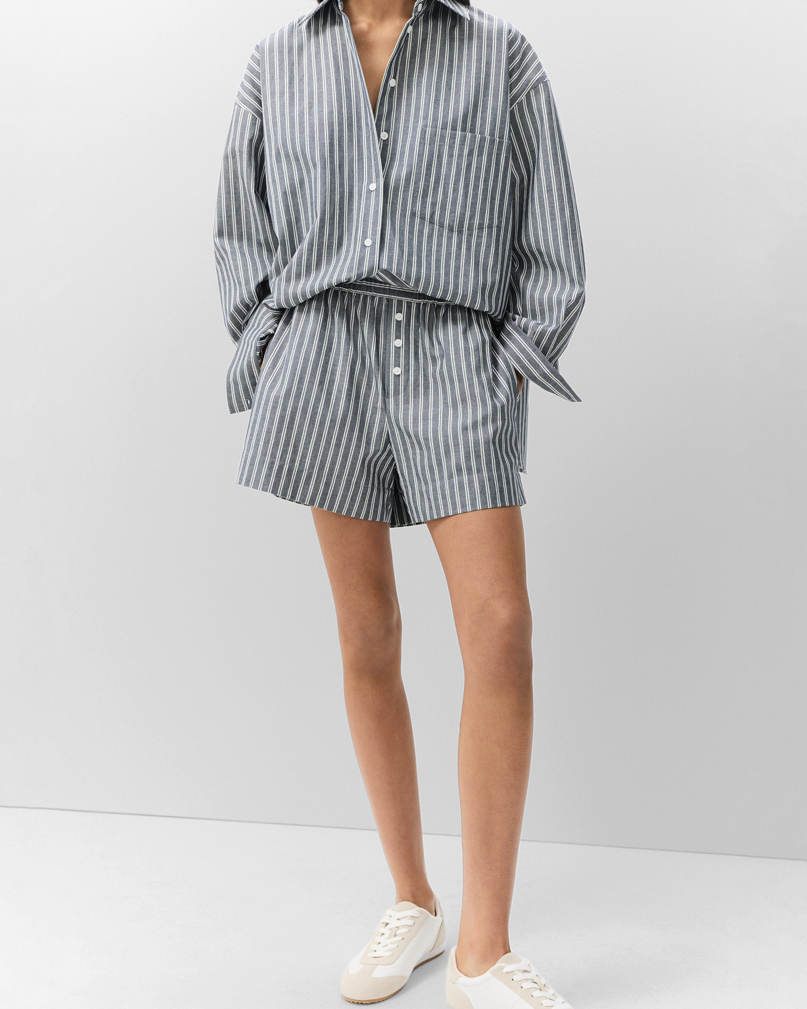 Oxford Pull On Short